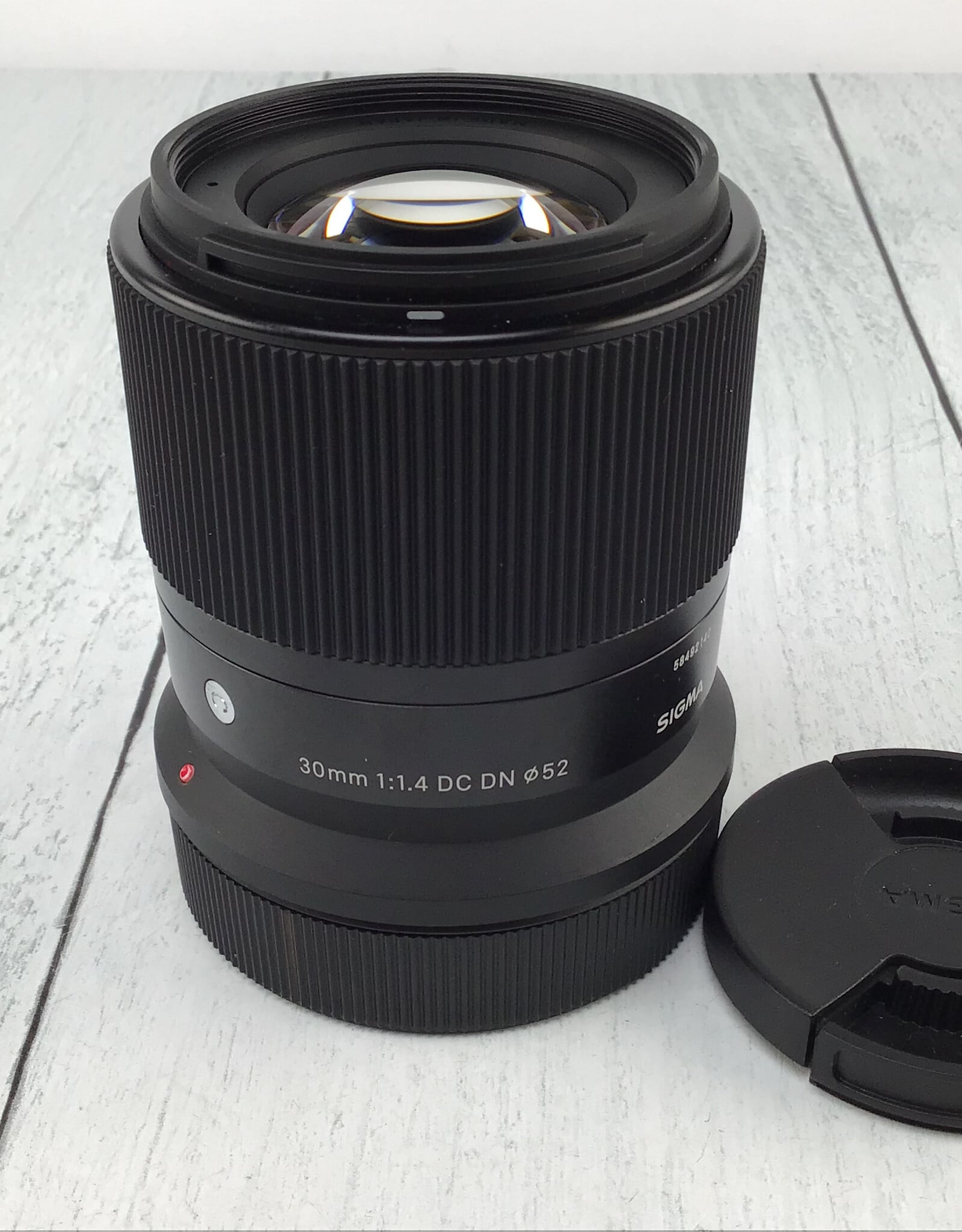 SIGMA Sigma 30mm f1.4 DC DN Lens for Canon RF Used Good
