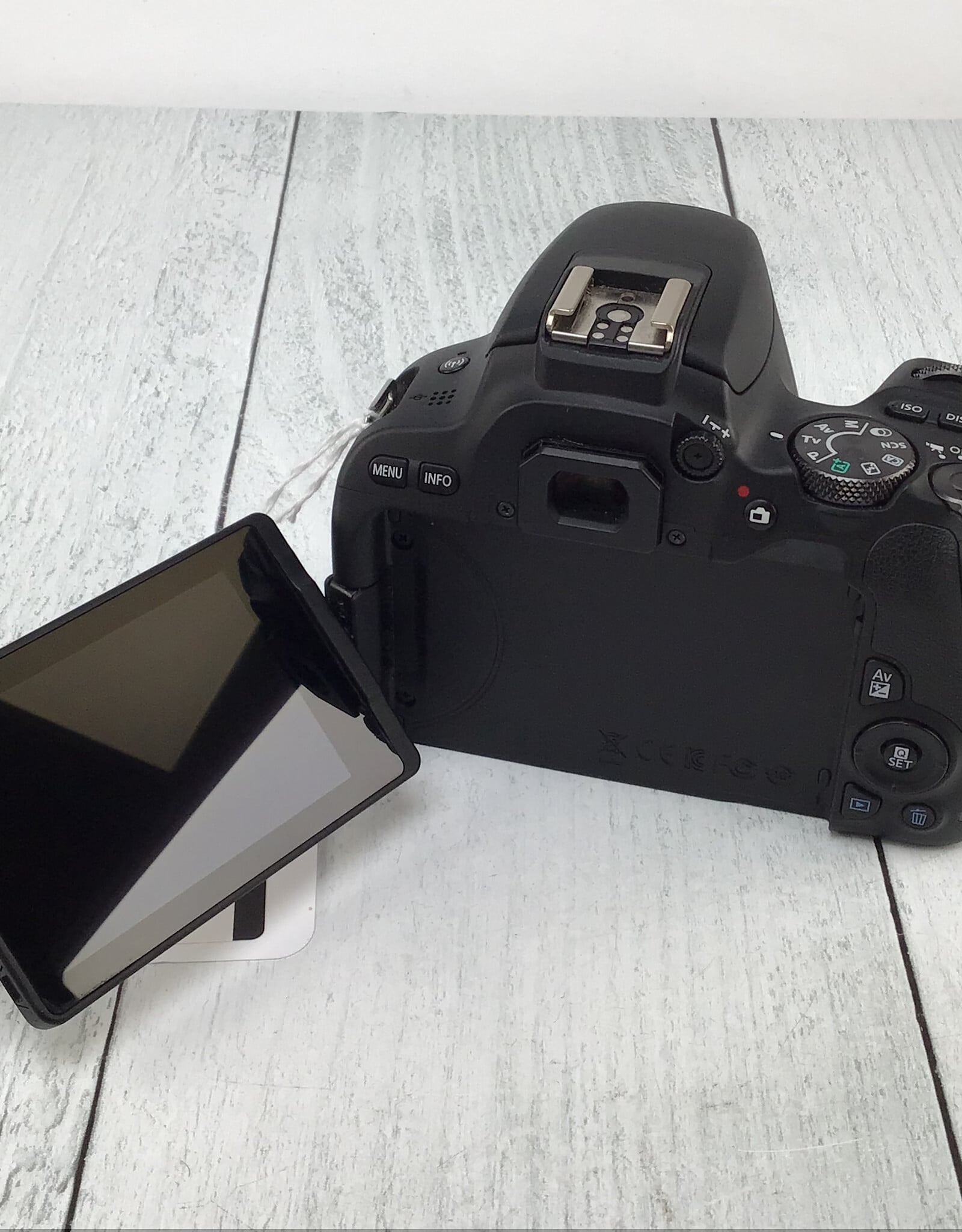 CANON Canon EOS SL2 Camera Body No Charger Used Good