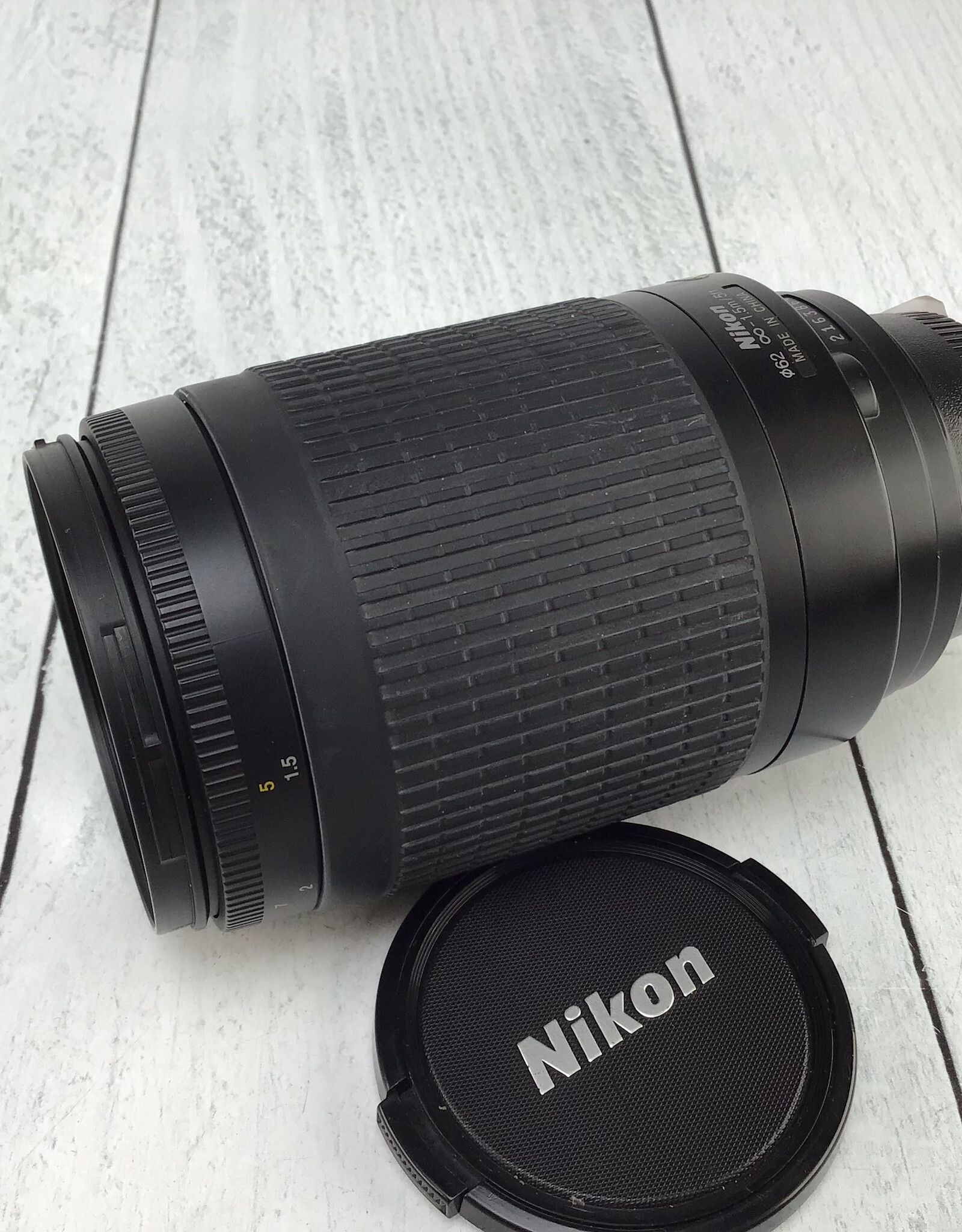 NIKON Nikon AF Nikkor 70-300mm f4-5.6 G Lens Used Good