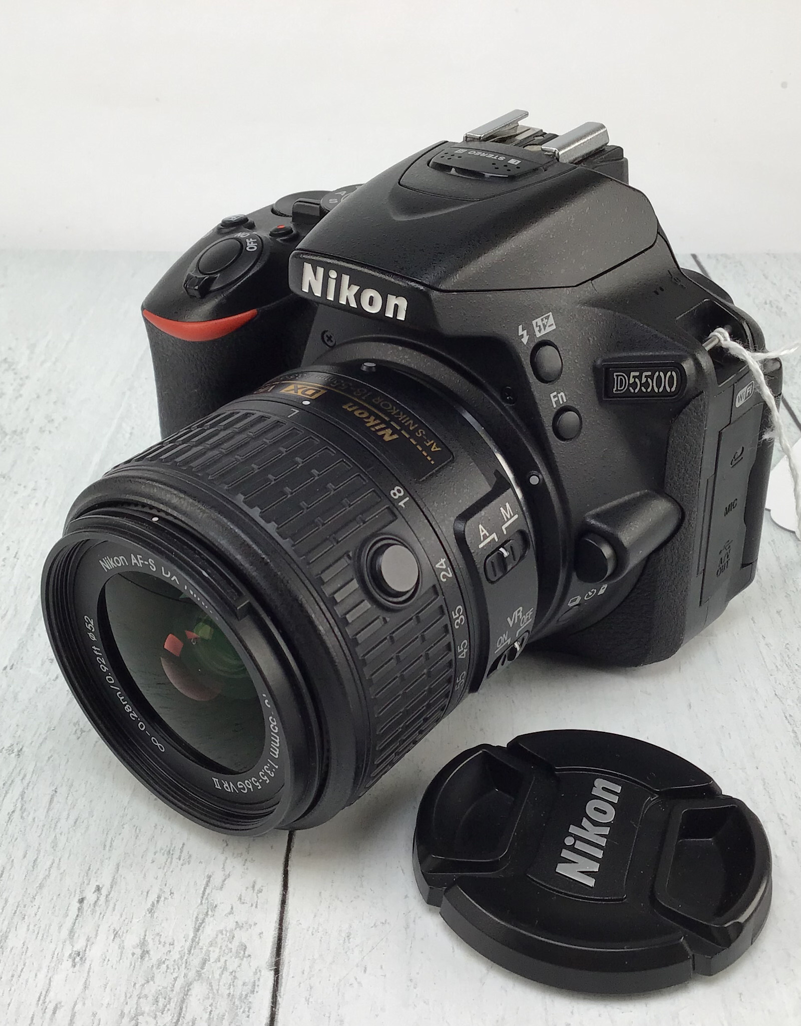 NIKON Nikon D5500 Camera w/ AF-P 18-55mm VR Used Good