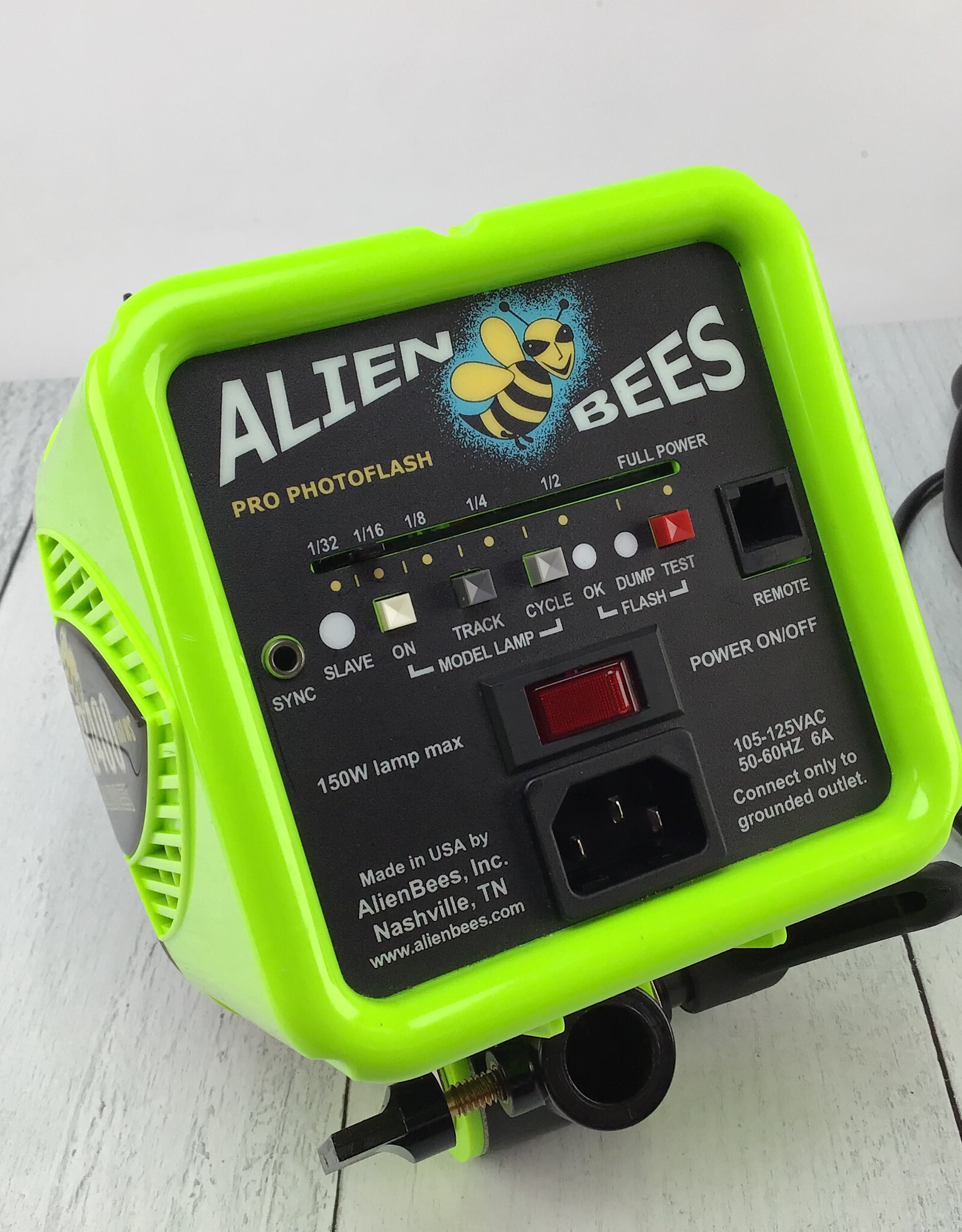 Alien Bees Alien Bees B400 Flash Green Used Good