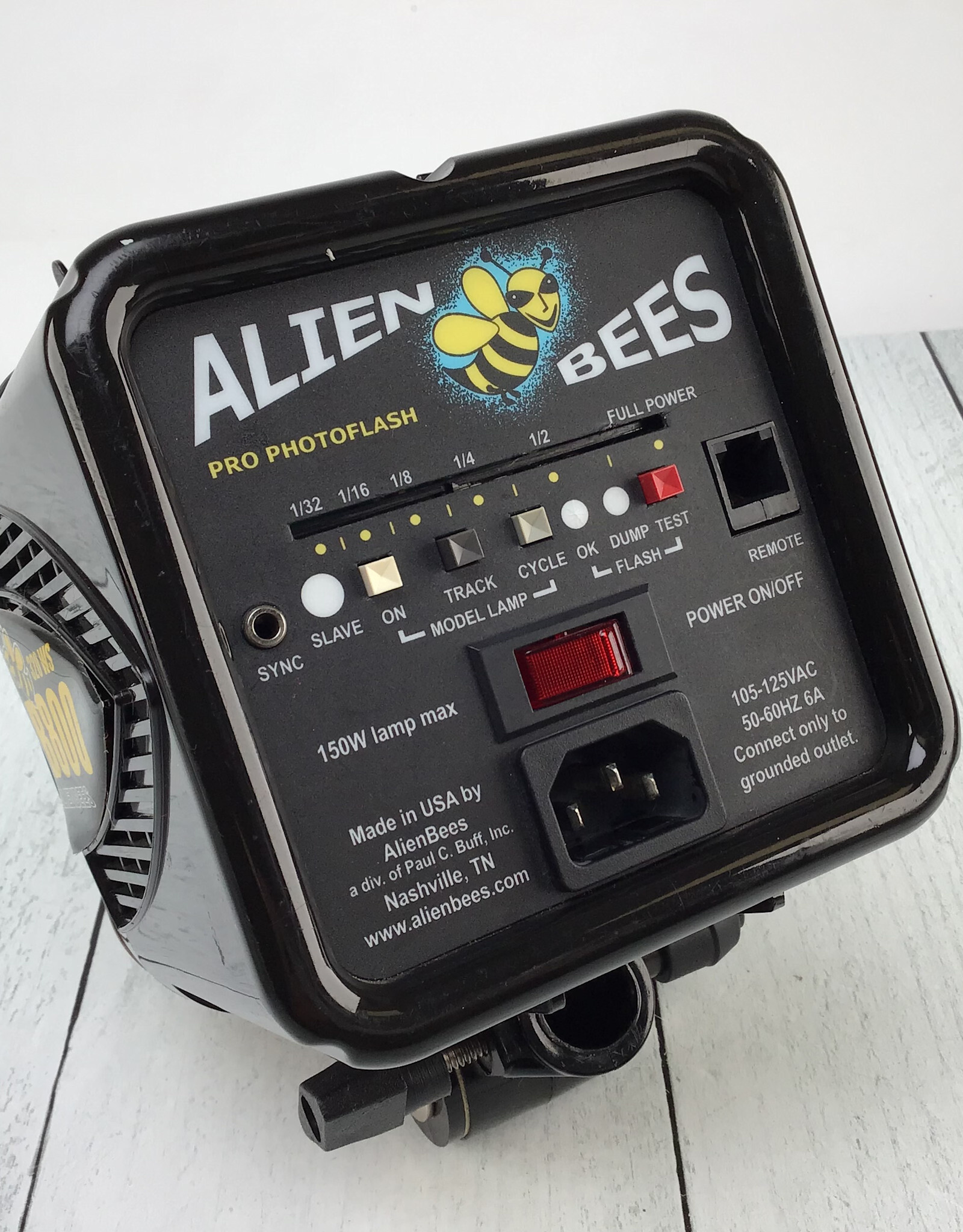 Alien Bees Alien Bees B800 Black Flash Used Good
