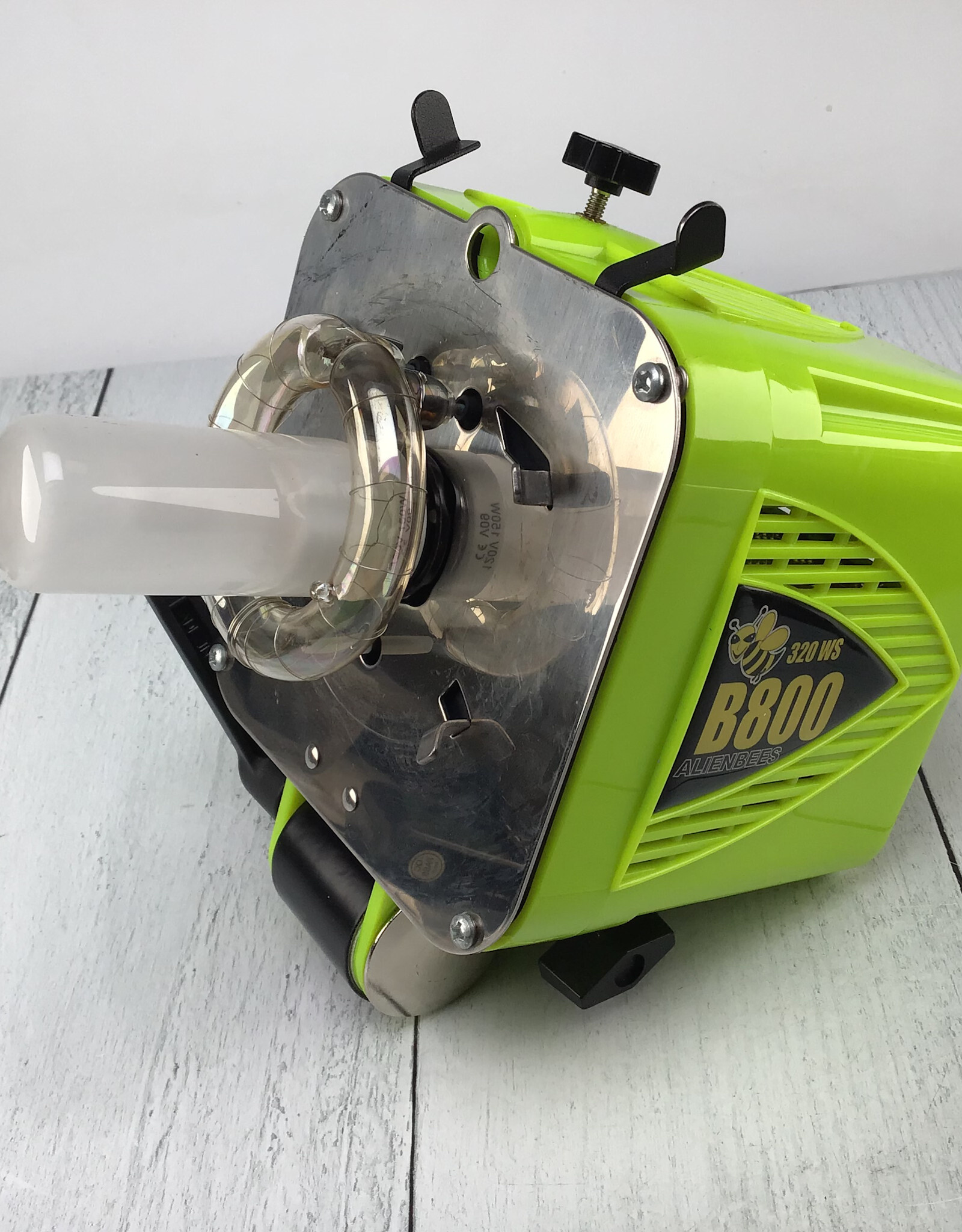 Alien Bees Alien Bees B800 Green Flash Used Good
