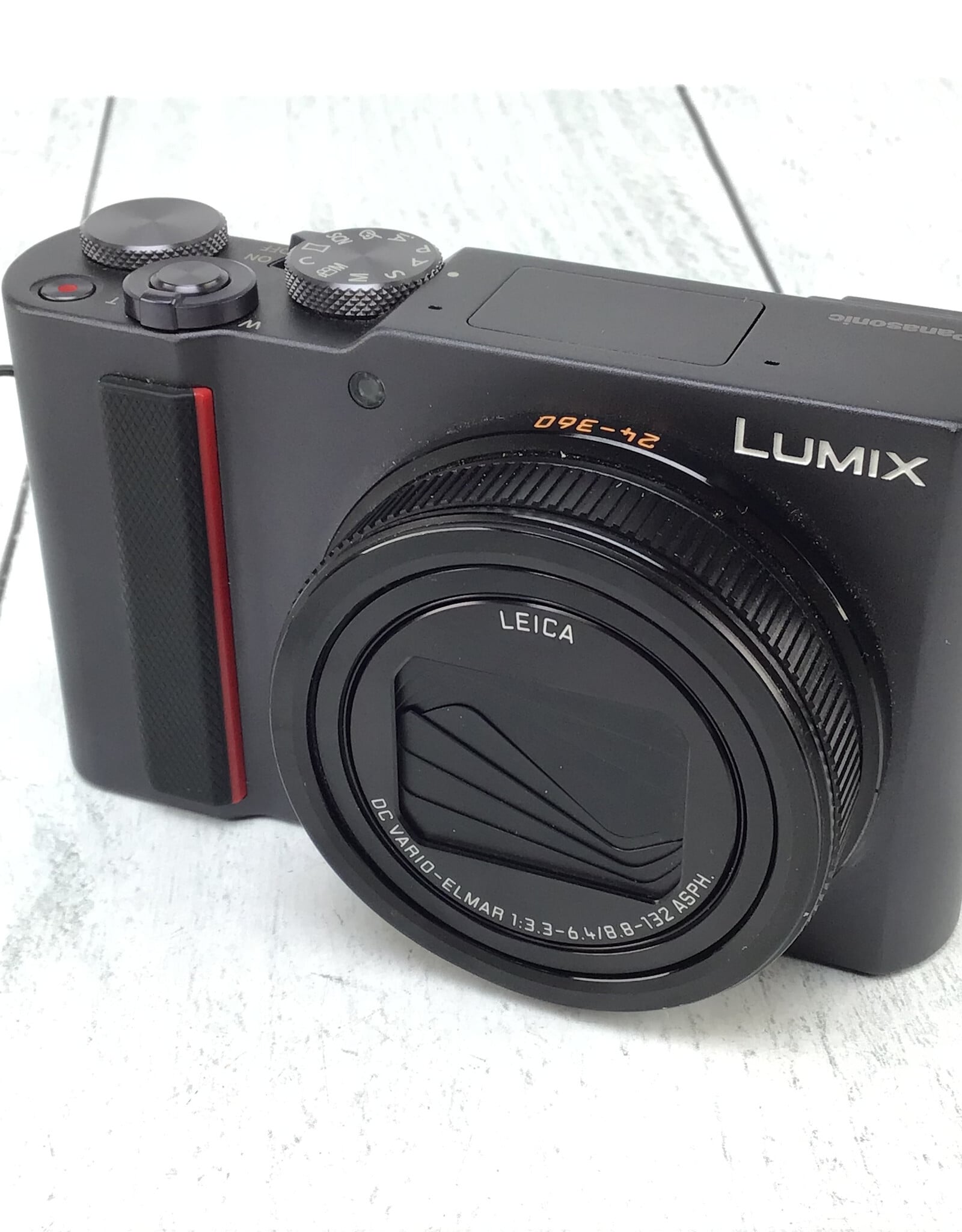 PANASONIC Panasonic Lumix DC-ZS200 Camera Used Good
