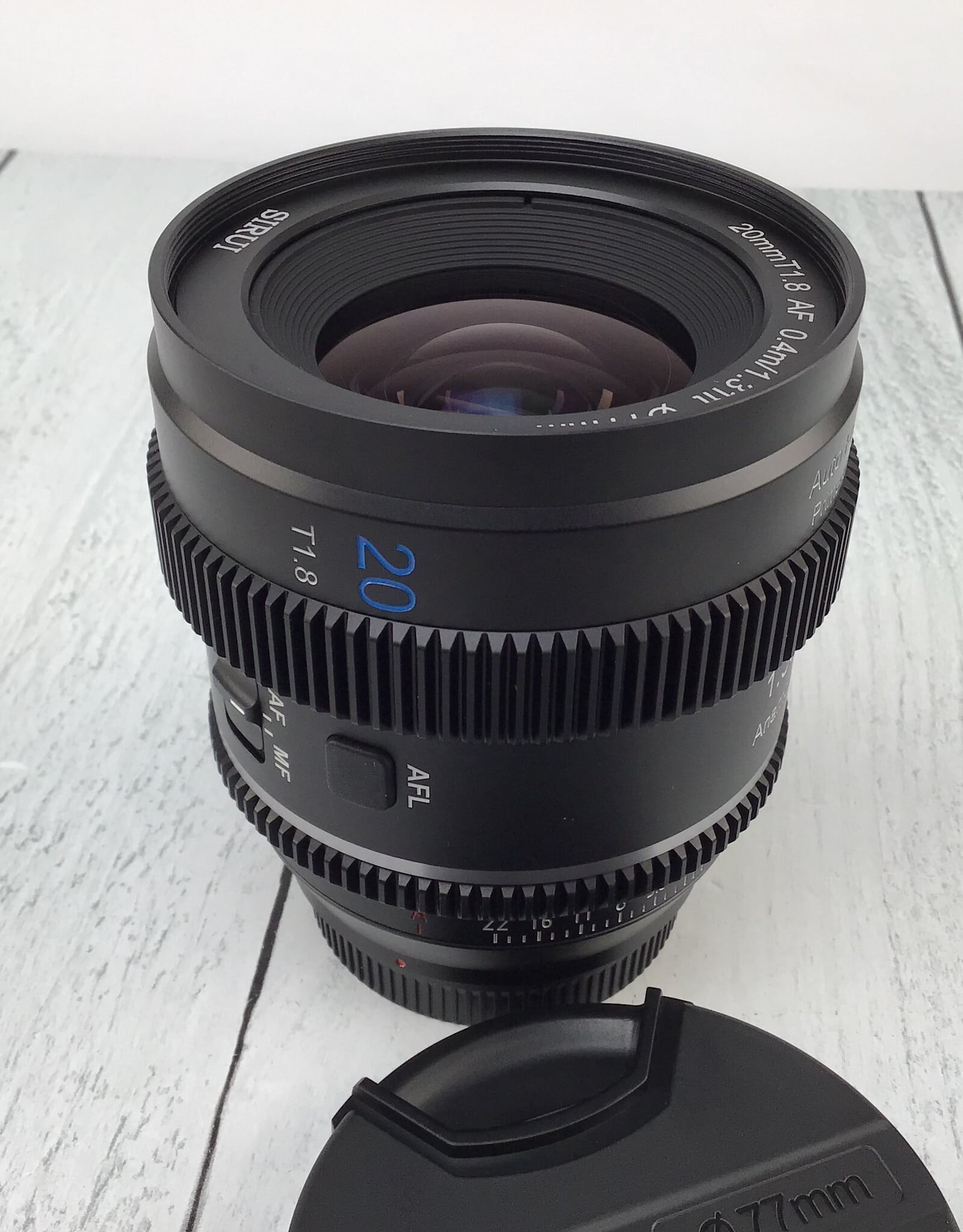 Sirui AF Prime Cine 20mm T1.8 1.33x Anamorphic Neutral Flare  E Mount Lens Used EX