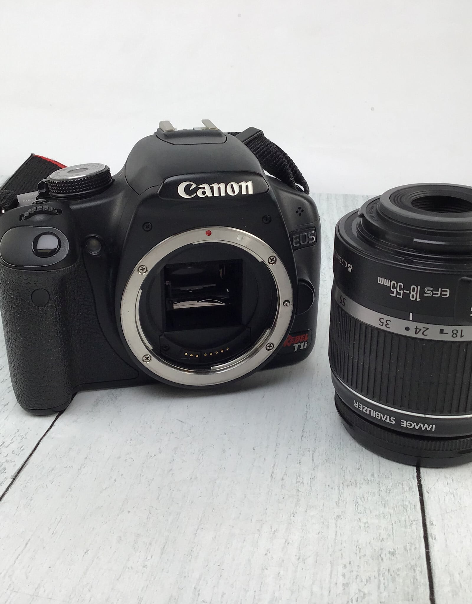 CANON Canon Rebel T1i Camera w/ 18-55mm IS Used Fair