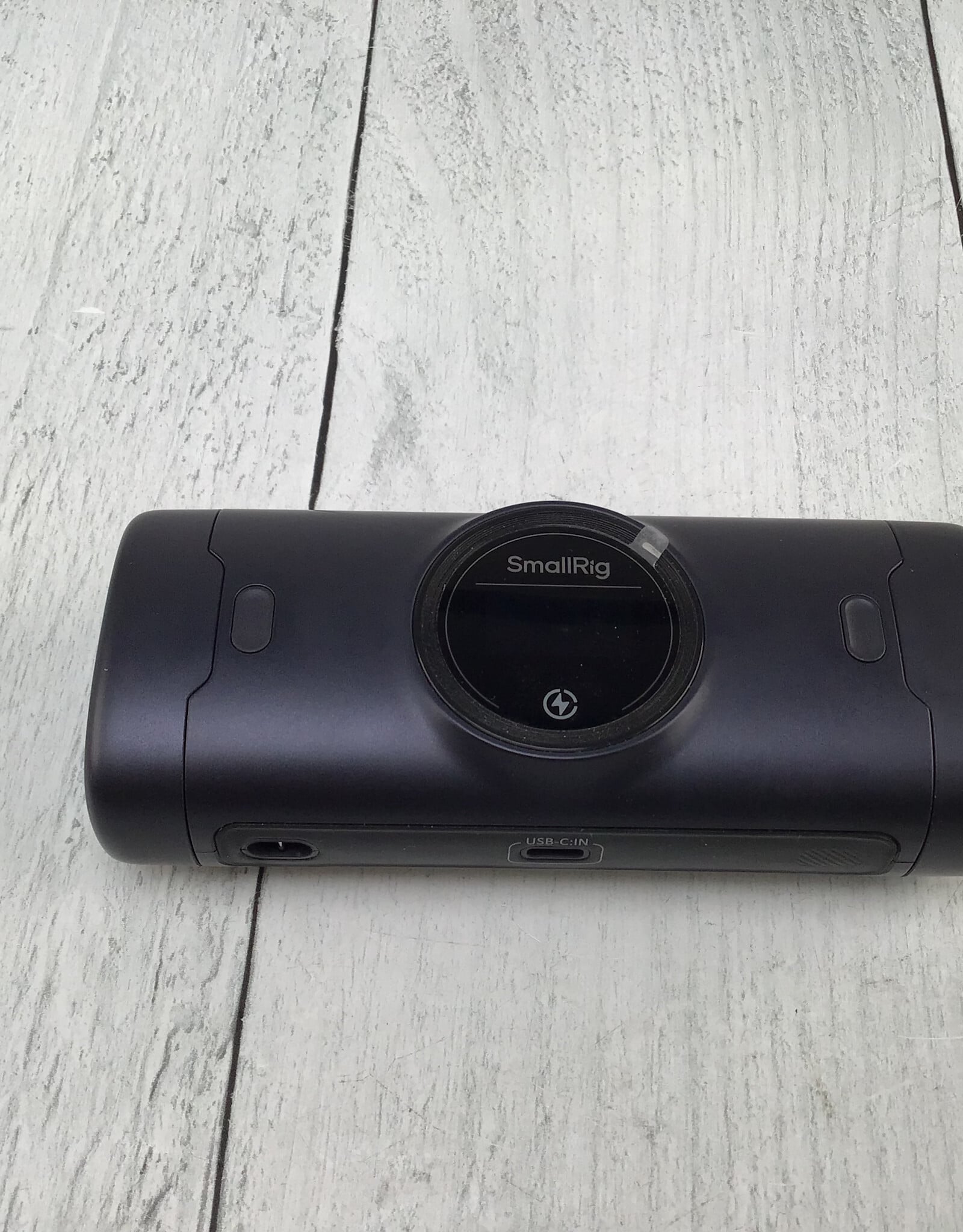 SmallRig SmallRig Portable Battery Charger Case for Canon LP-E6P Used Good