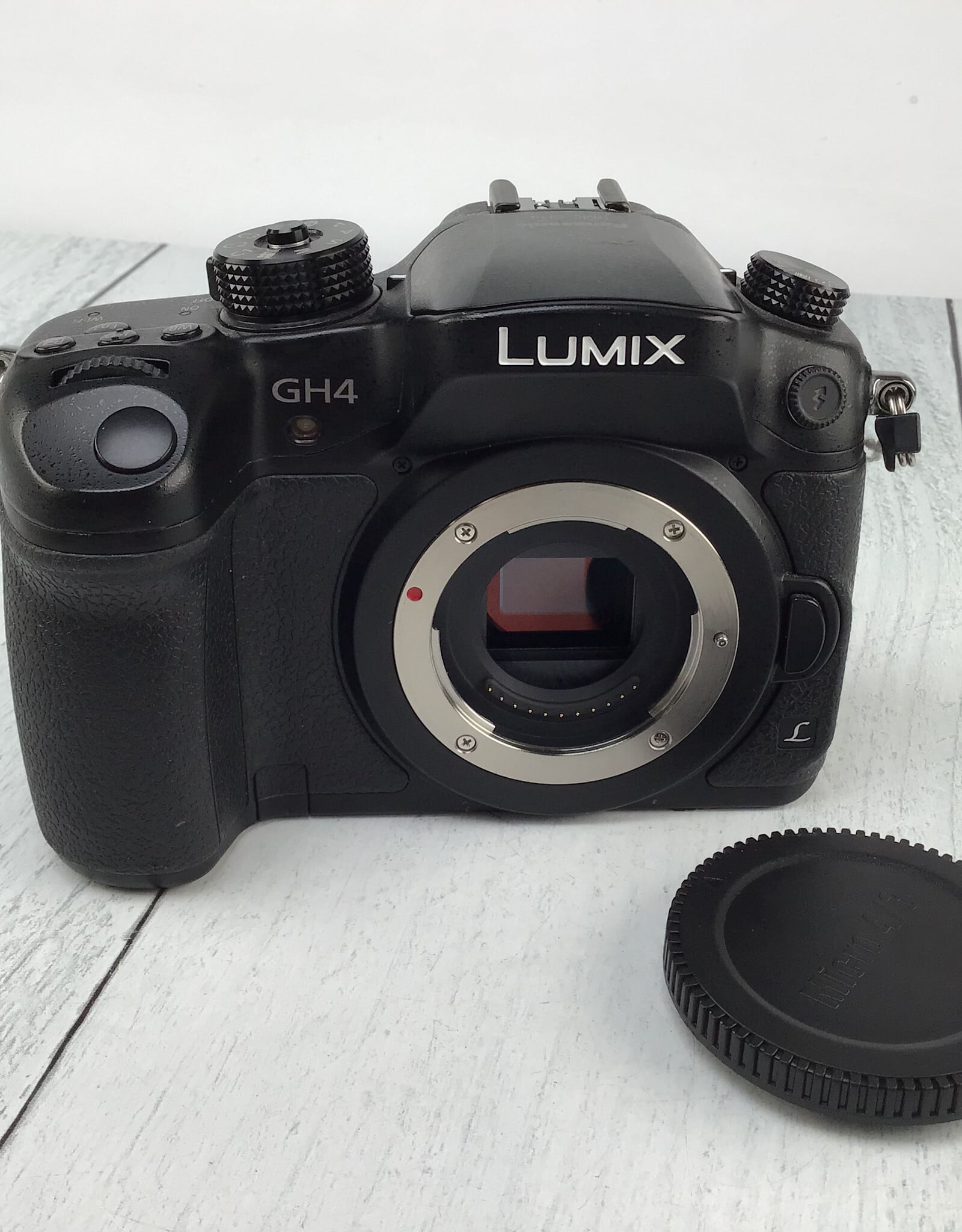 PANASONIC Panasonic Lumix GH4 Camera Body Used Good