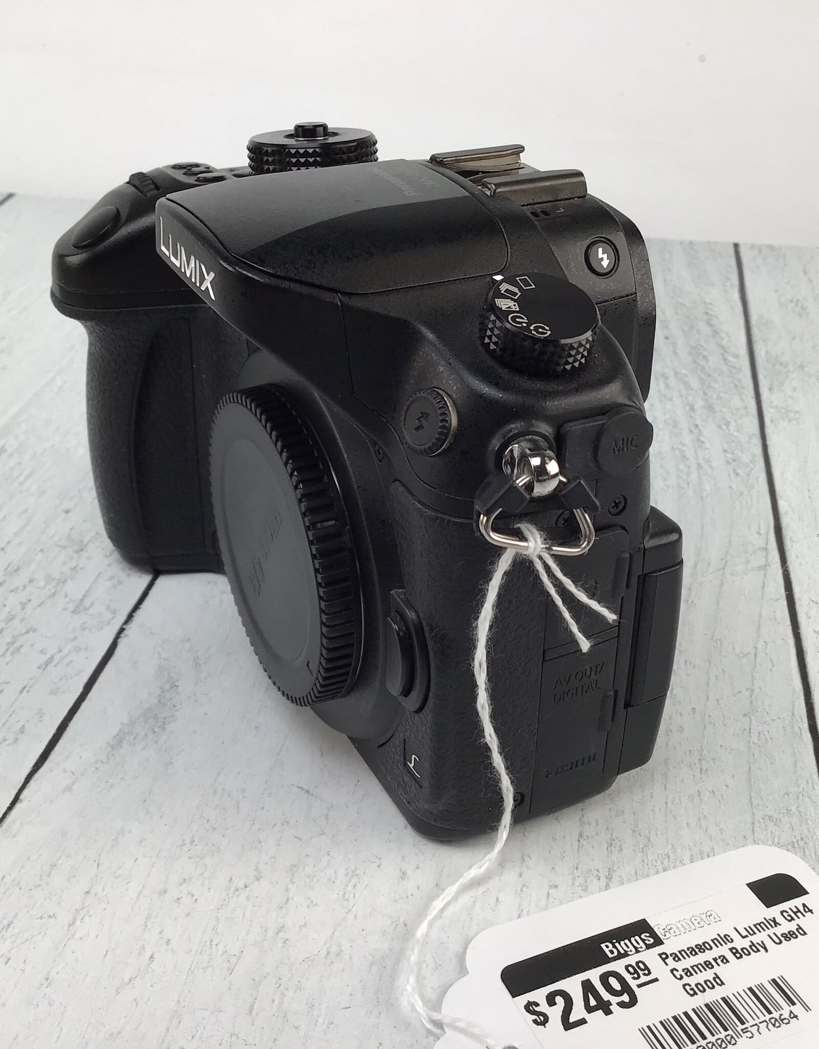 PANASONIC Panasonic Lumix GH4 Camera Body Used Good