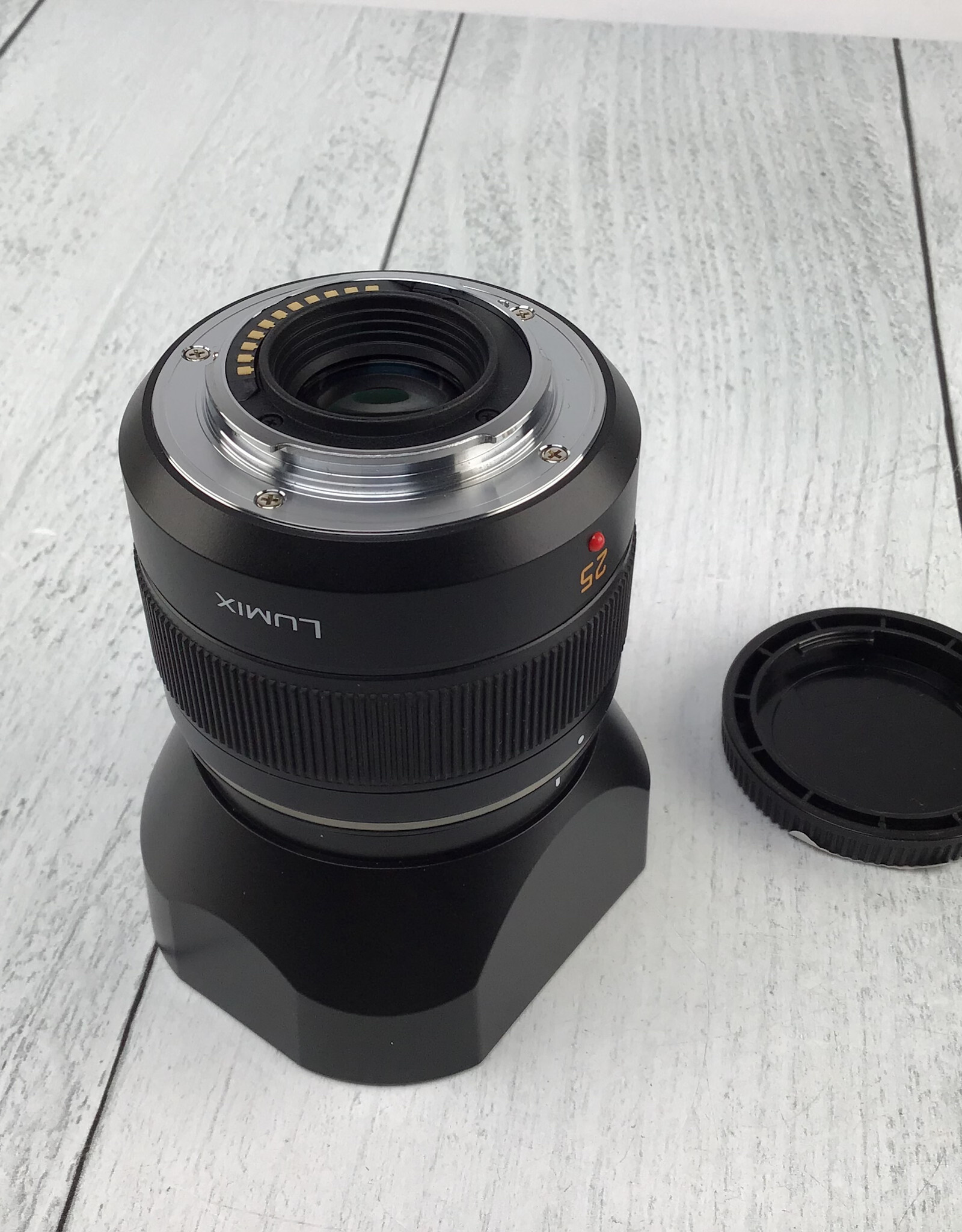 PANASONIC Panasonic Lumix Lumix DG Summilux 25mm f1.4 ASPH  Lens Used Good