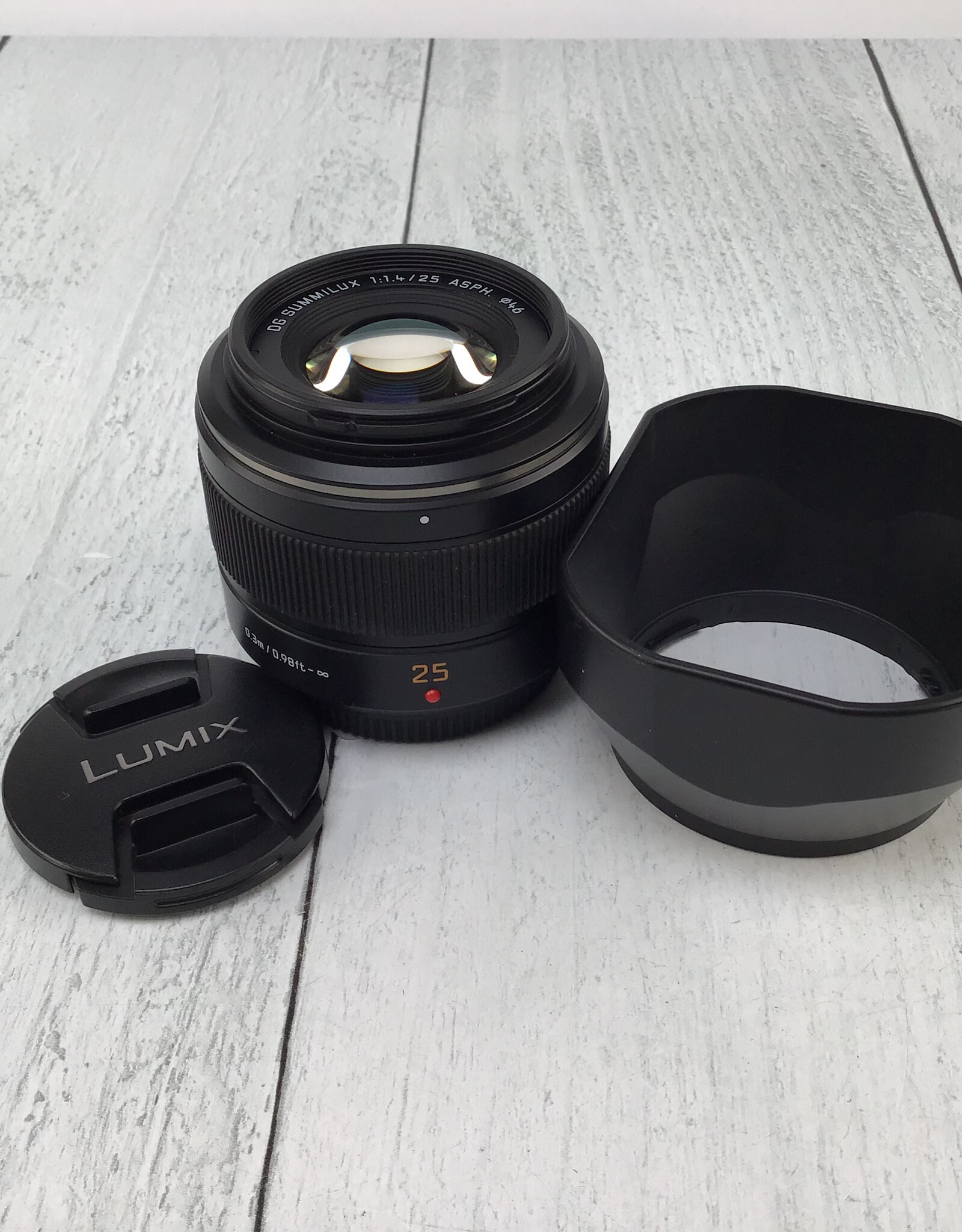 PANASONIC Panasonic Lumix Lumix DG Summilux 25mm f1.4 ASPH  Lens Used Good