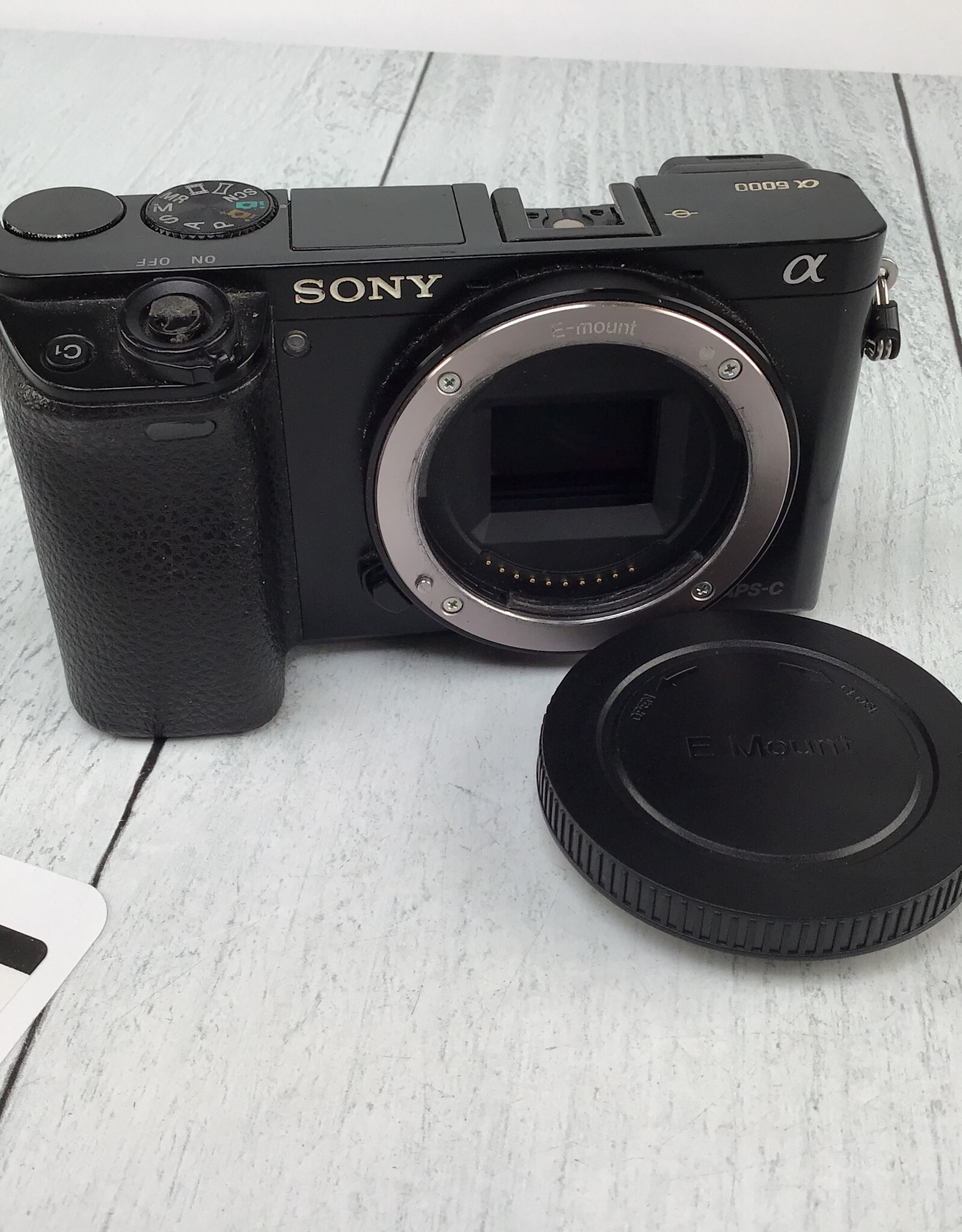 SONY Sony a6000 Camera Body Missing Battery Door Used UG