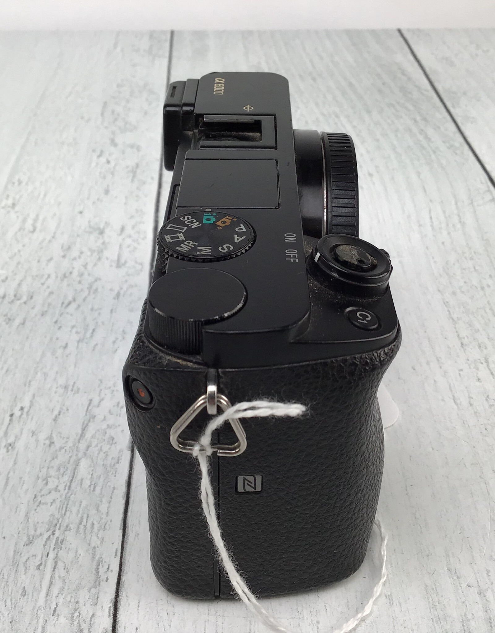 SONY Sony a6000 Camera Body Missing Battery Door Used UG