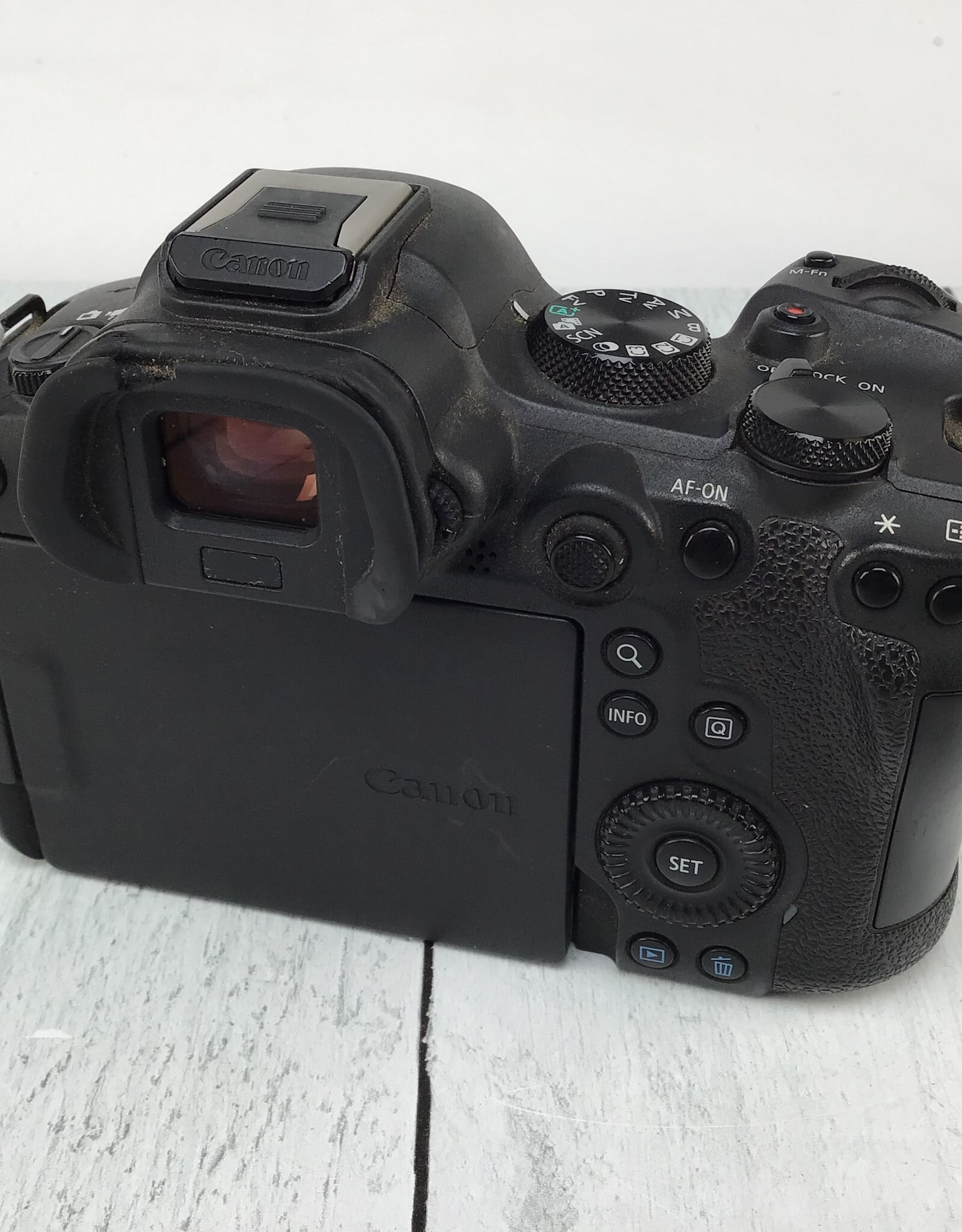 CANON Canon EOS R6 Mark II Camera Body Used Fair