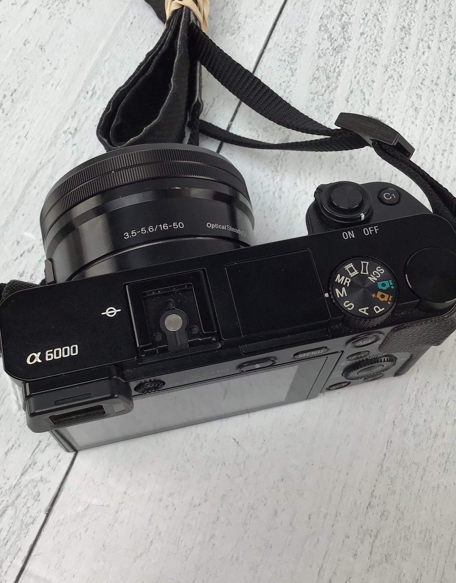 SONY Sony a6000 Camera w/ 16-50mm Used Good
