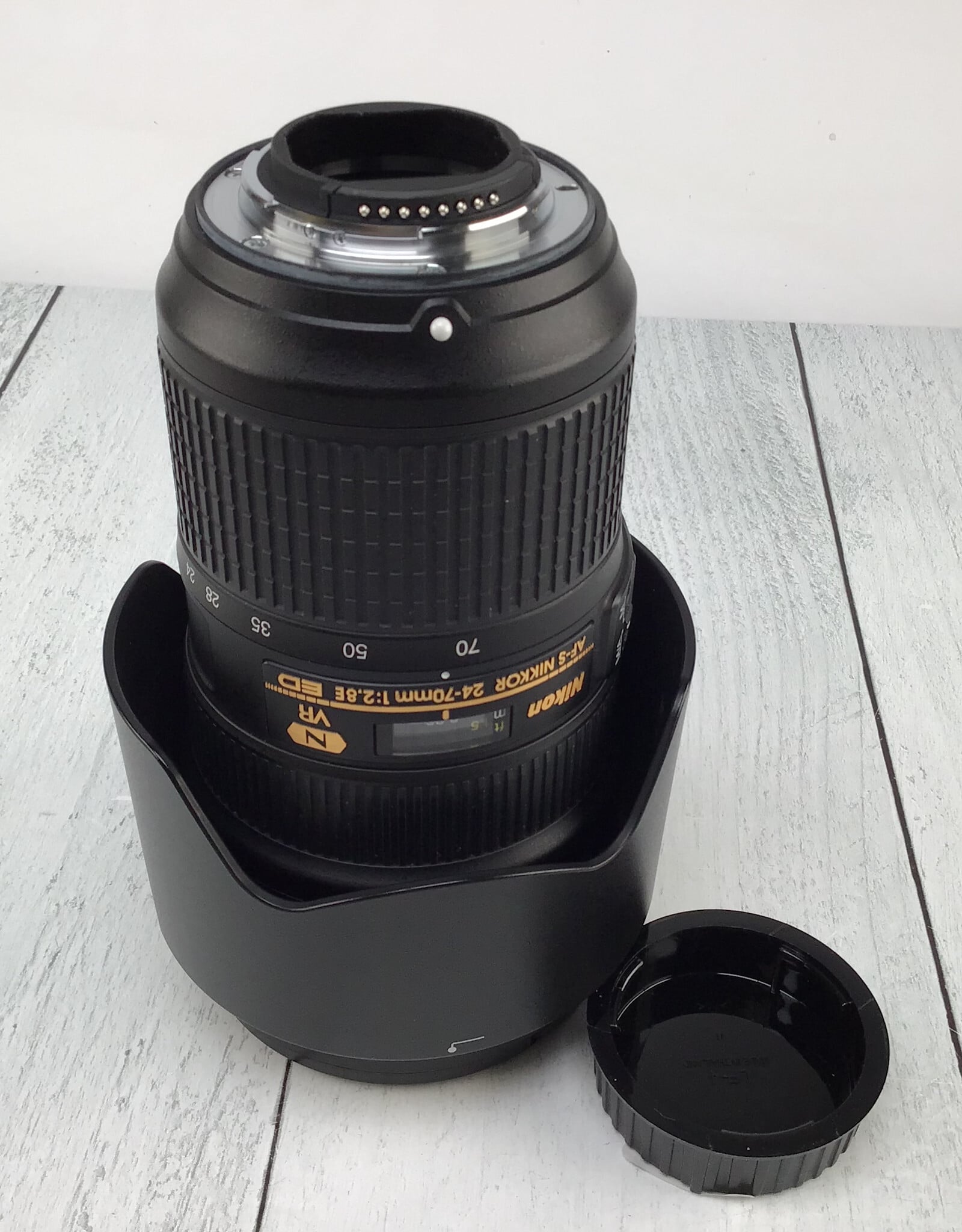 NIKON Nikon AF-S Nikkor 24-70mm f2.8E VR Lens Used Good