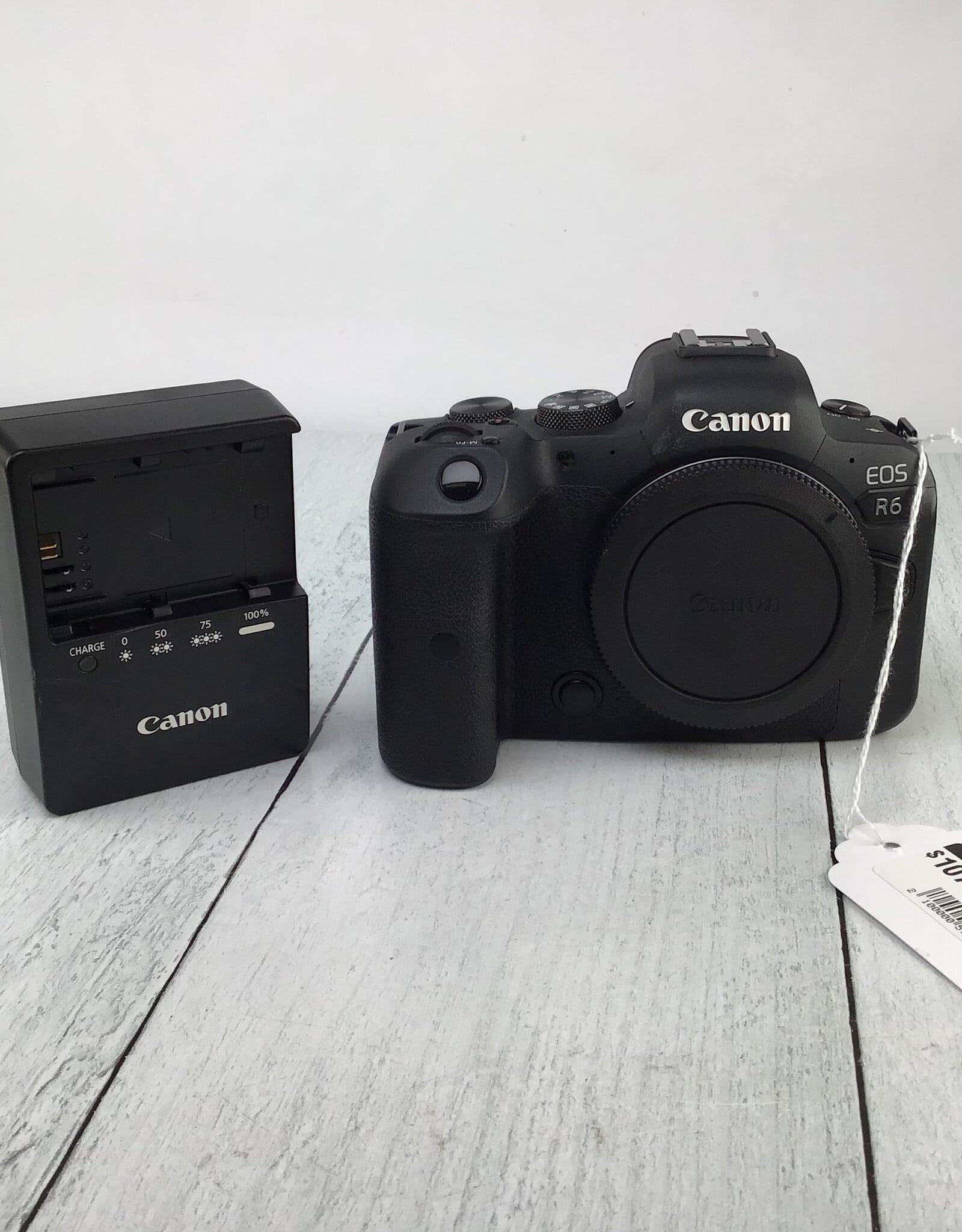CANON Canon EOS R6 Camera Body Used EX