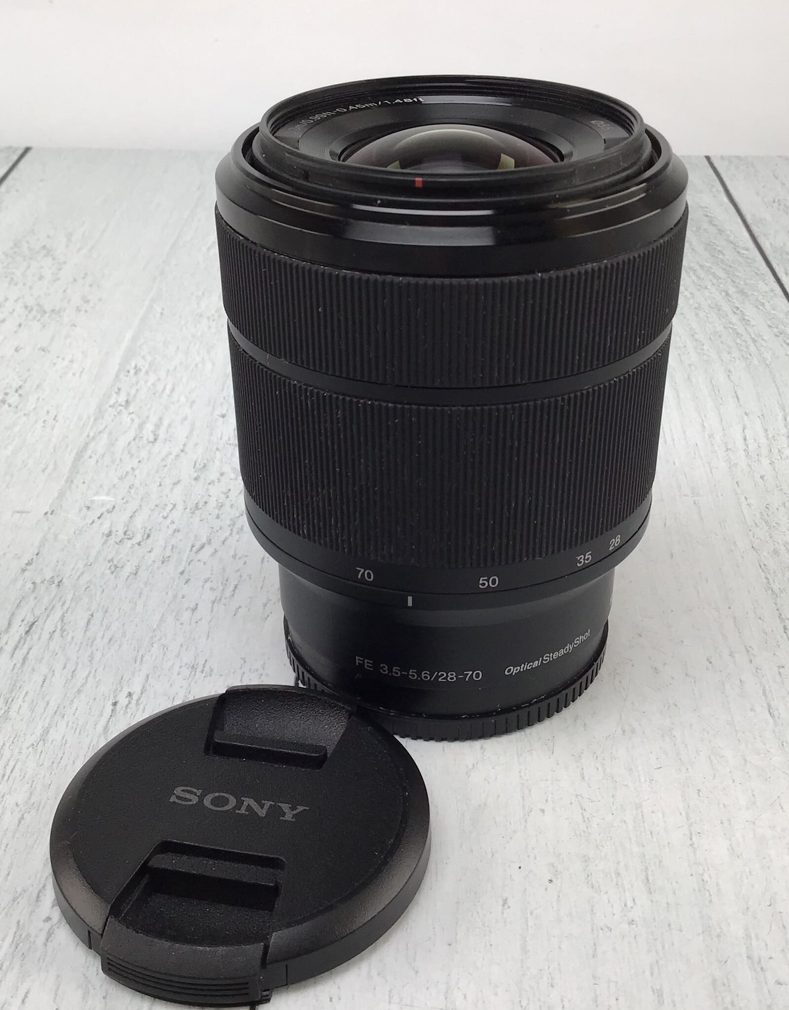 SONY Sony FE 28-70mm f3.5-5.6 OSS Lens Used Fair