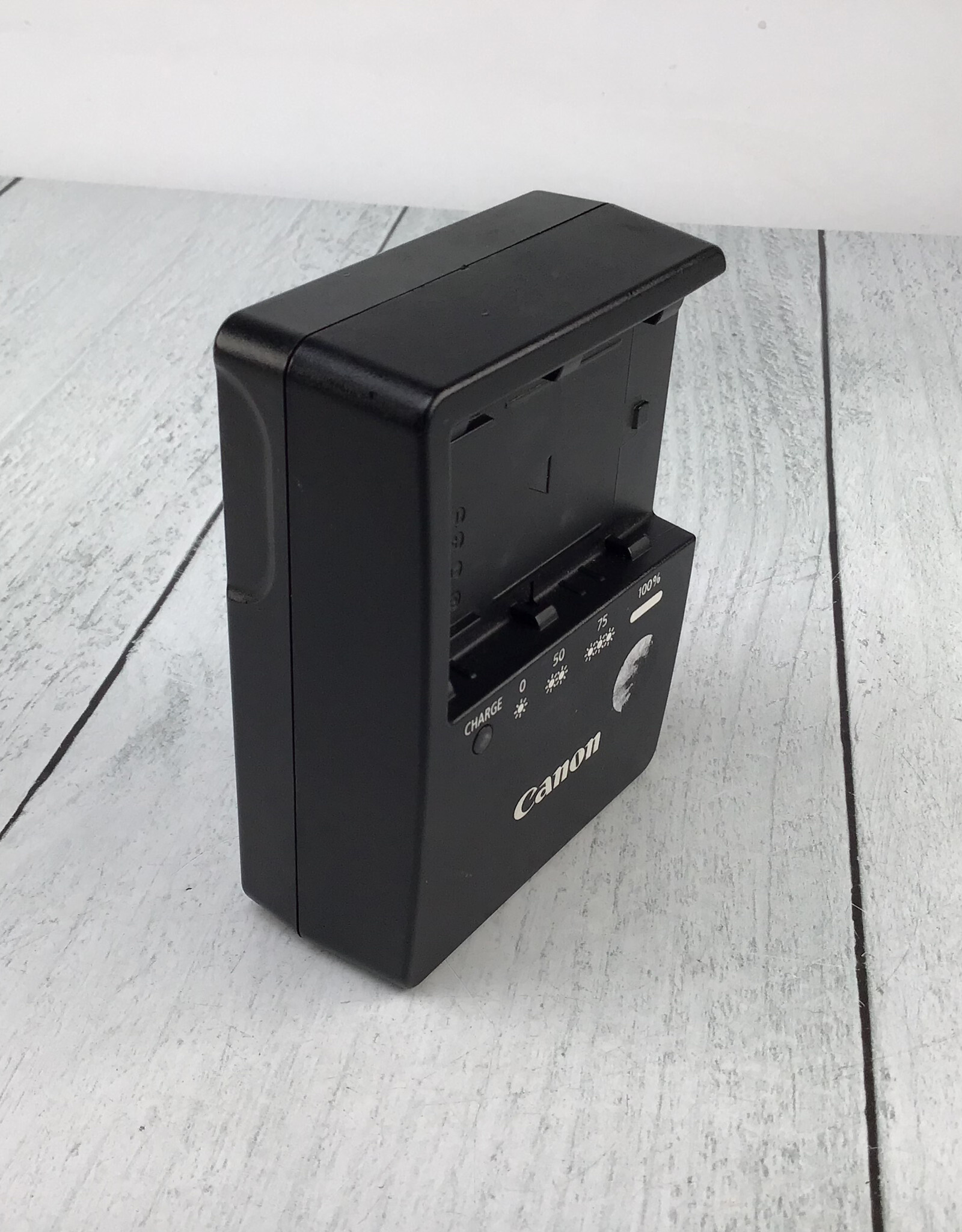 CANON Canon LC-E6 Battery Charger Used Good