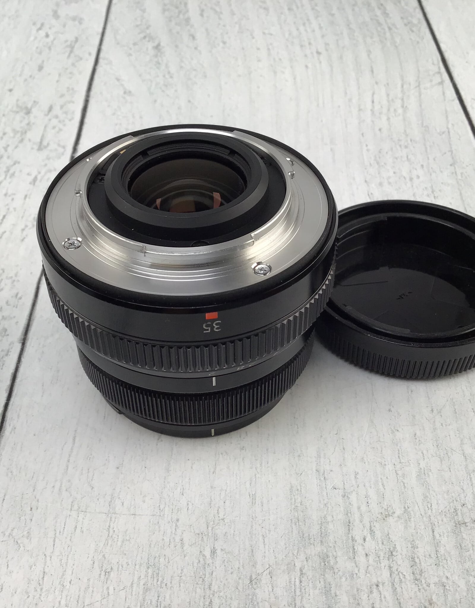 FUJI Fuji EBC XF 35mm f2 R WR Lens Used Good