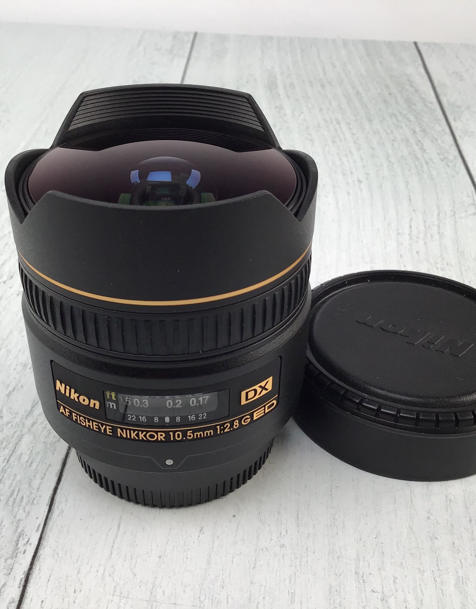 NIKON Nikon DX AF Fisheye Nikkor 10.5mm f2.8 G Lens Used Good