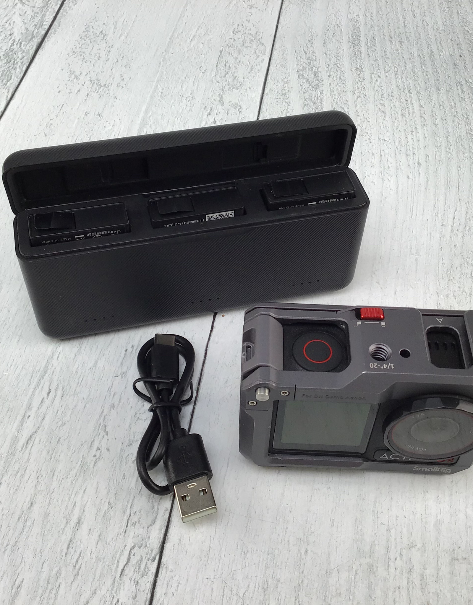 DJI DJI Action 5 Pro Camera w/ SmallRig Cage, Charger Used Good