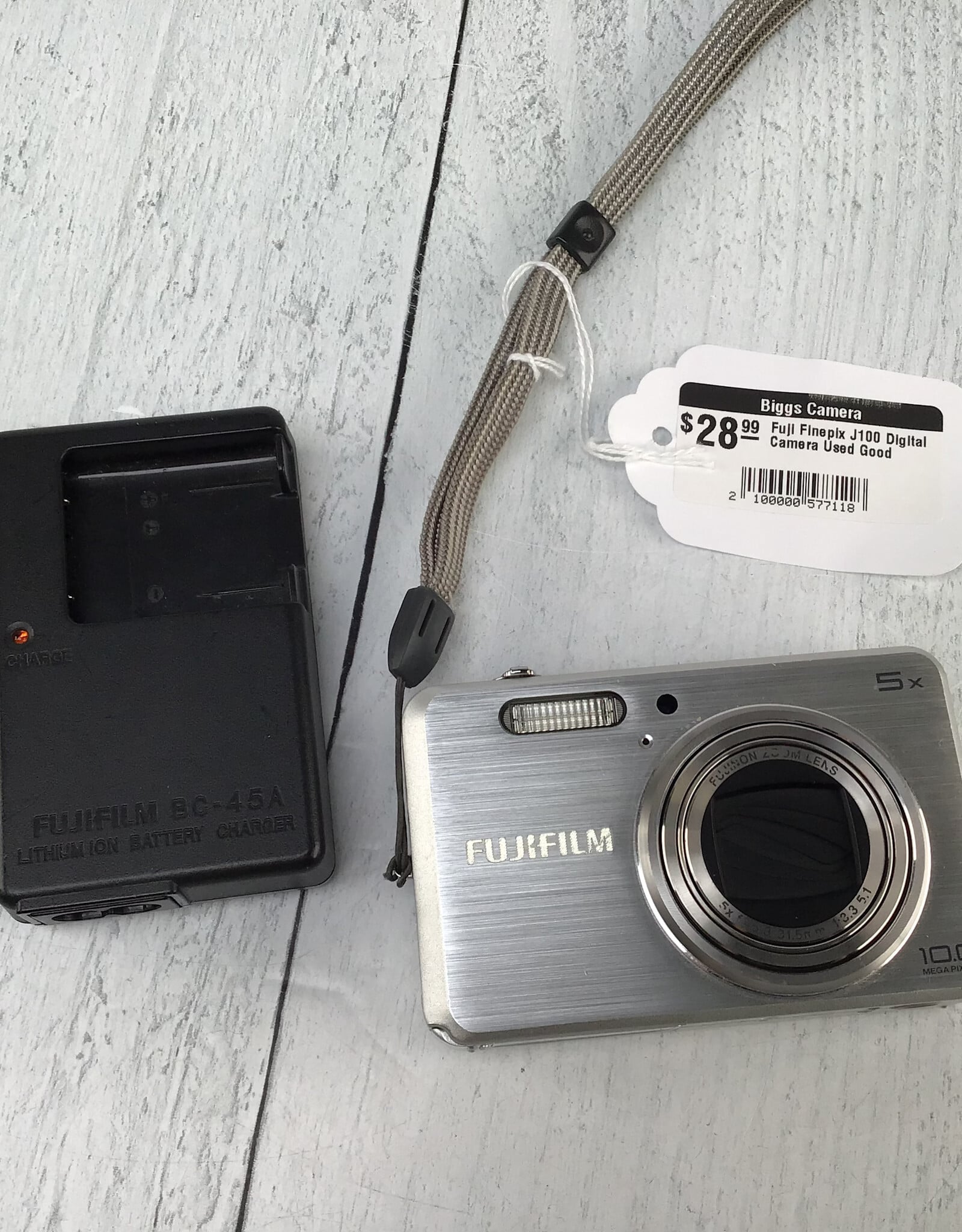 FUJI Fuji Finepix J100 Digital Camera Used Good