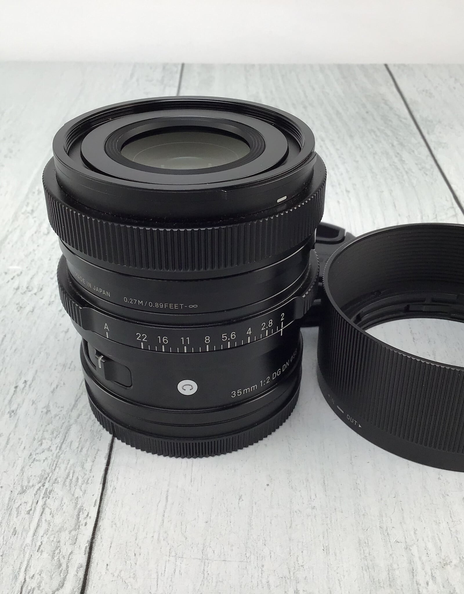 SIGMA Sigma 35mm f2 DG DN Lens for L  Mount Used Good