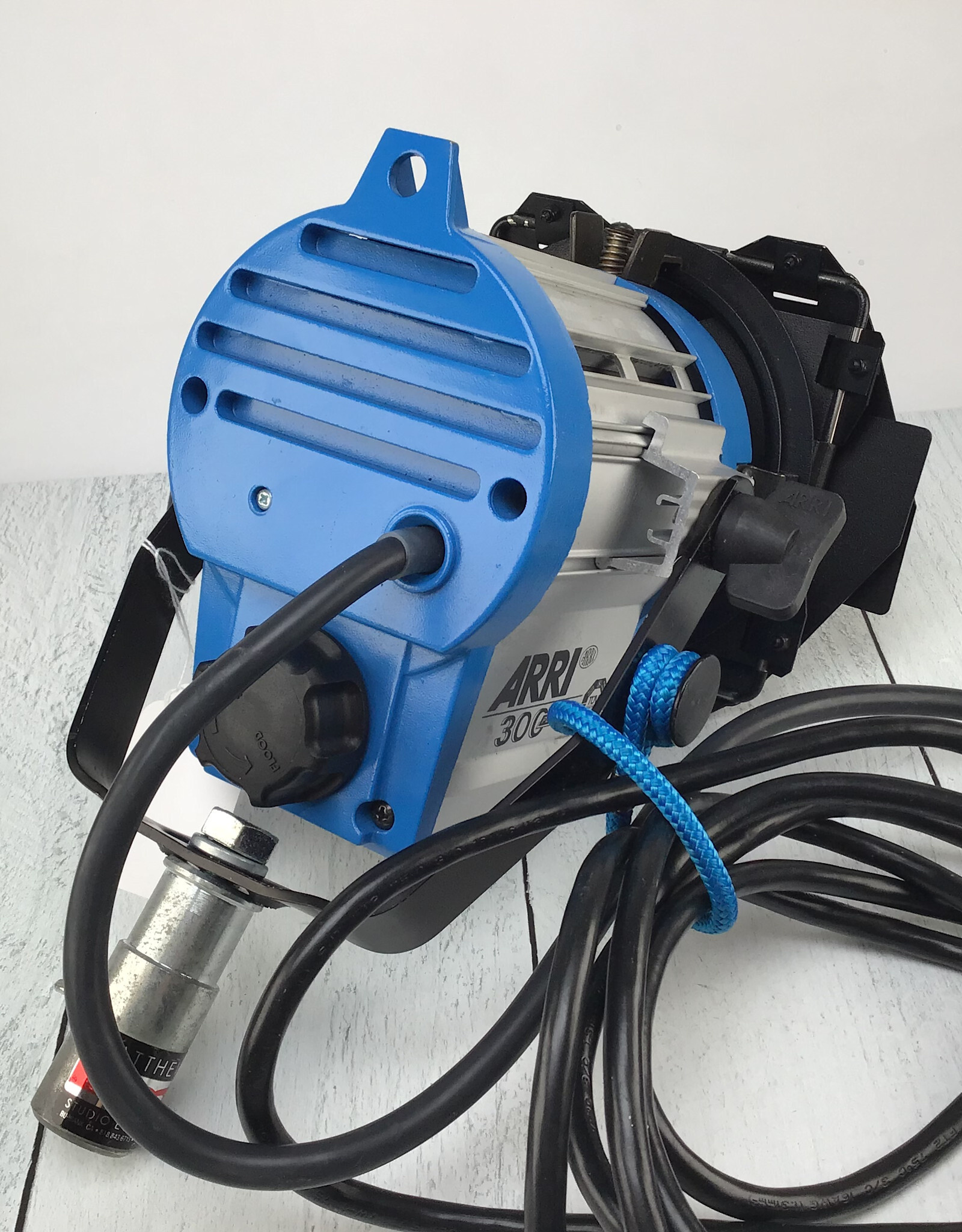 Arri Arri 300 Plus Tungsten Fresnell Light Used Good