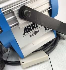Arri Arri 650 Plus Tungten Fresnel Light Used Good