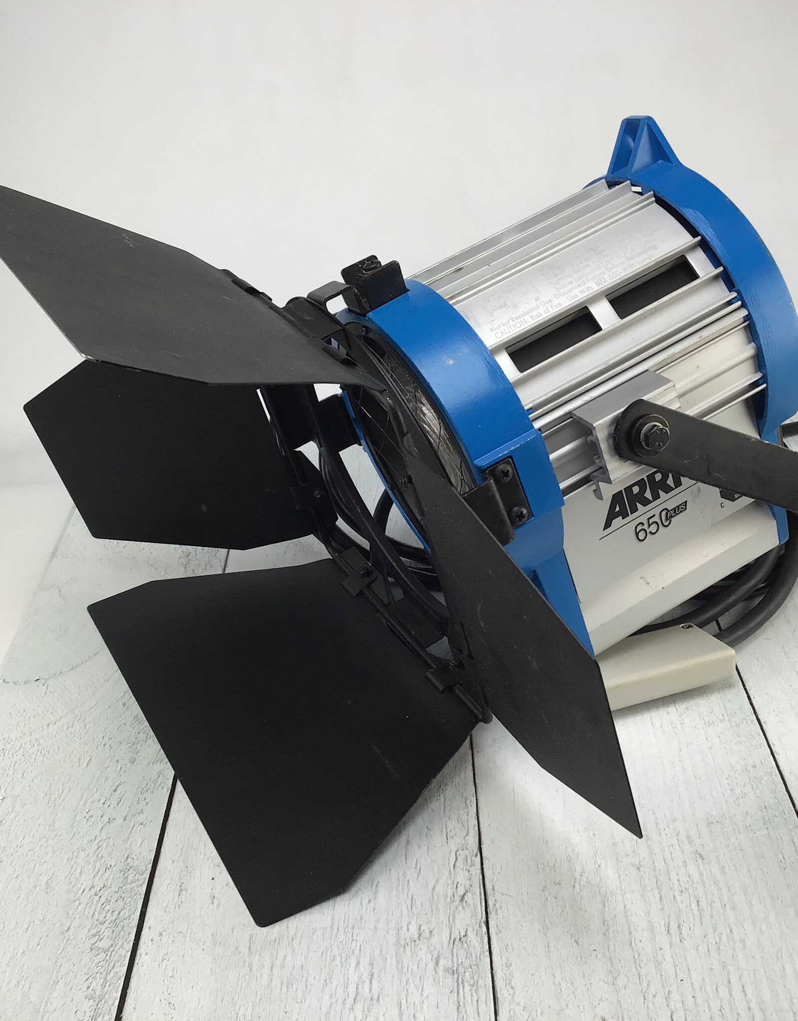 Arri Arri 650 Plus Tungten Fresnel Light Used Good