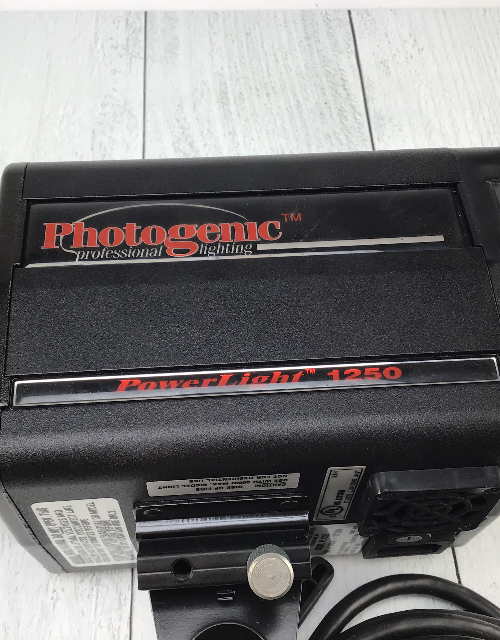 Photogenic 1250 Flash Used Good
