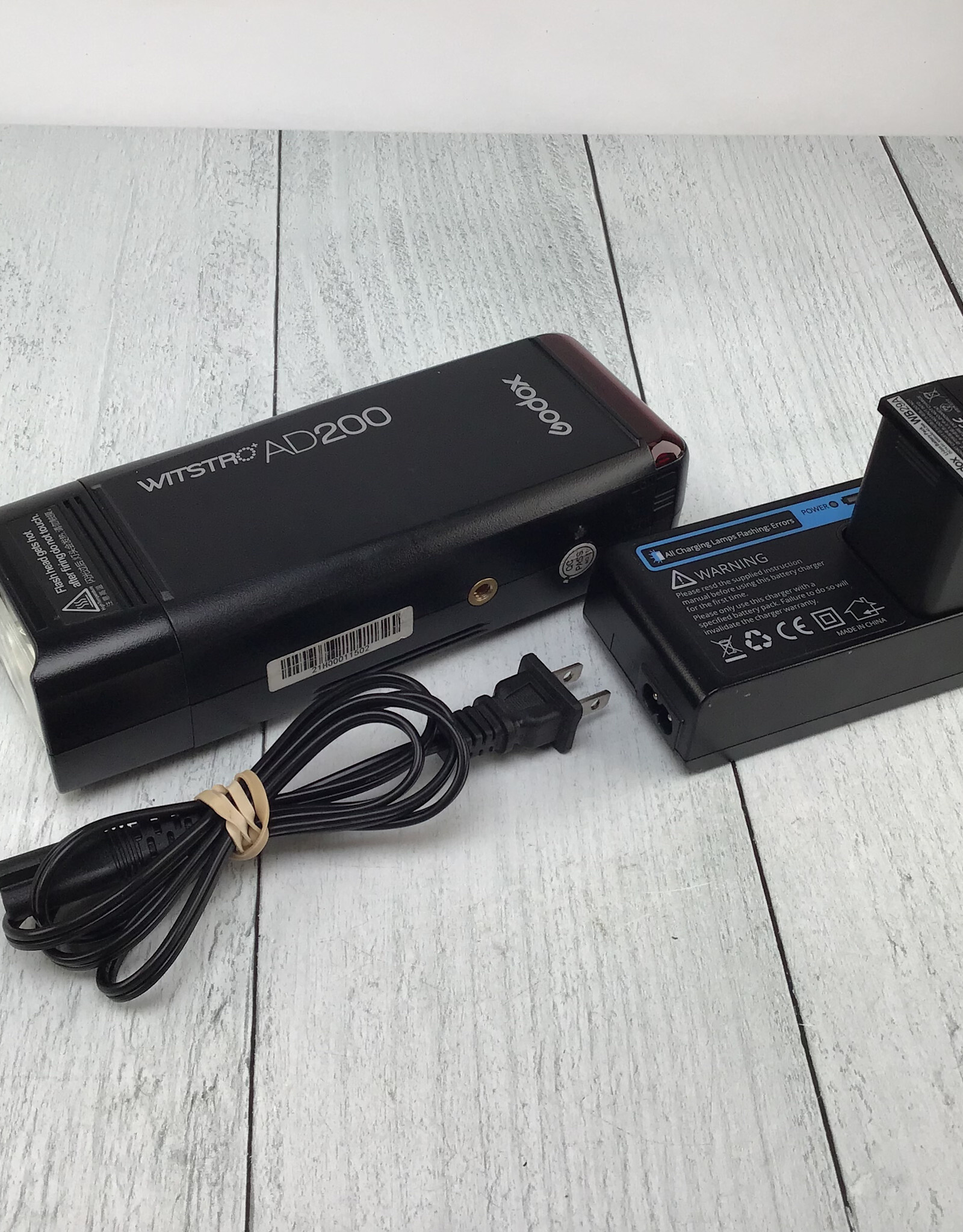 GODOX Godox AD200 Flash Used Good