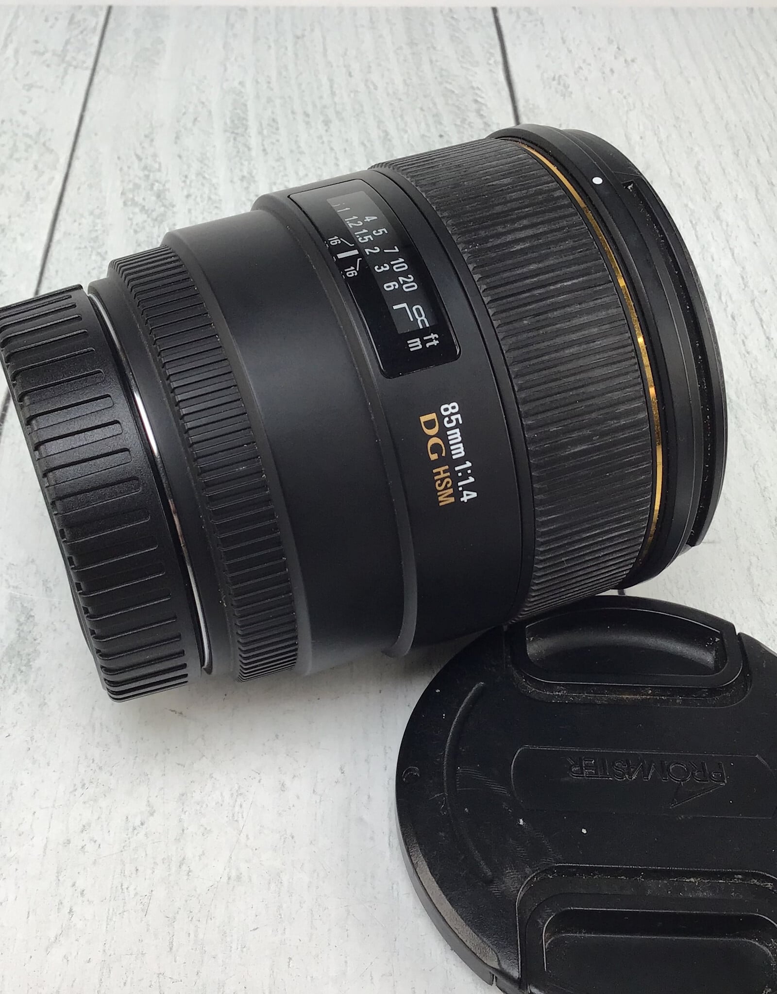 SIGMA Sigma EF 85mm f1.4 EX DG HSM Lens Used Good