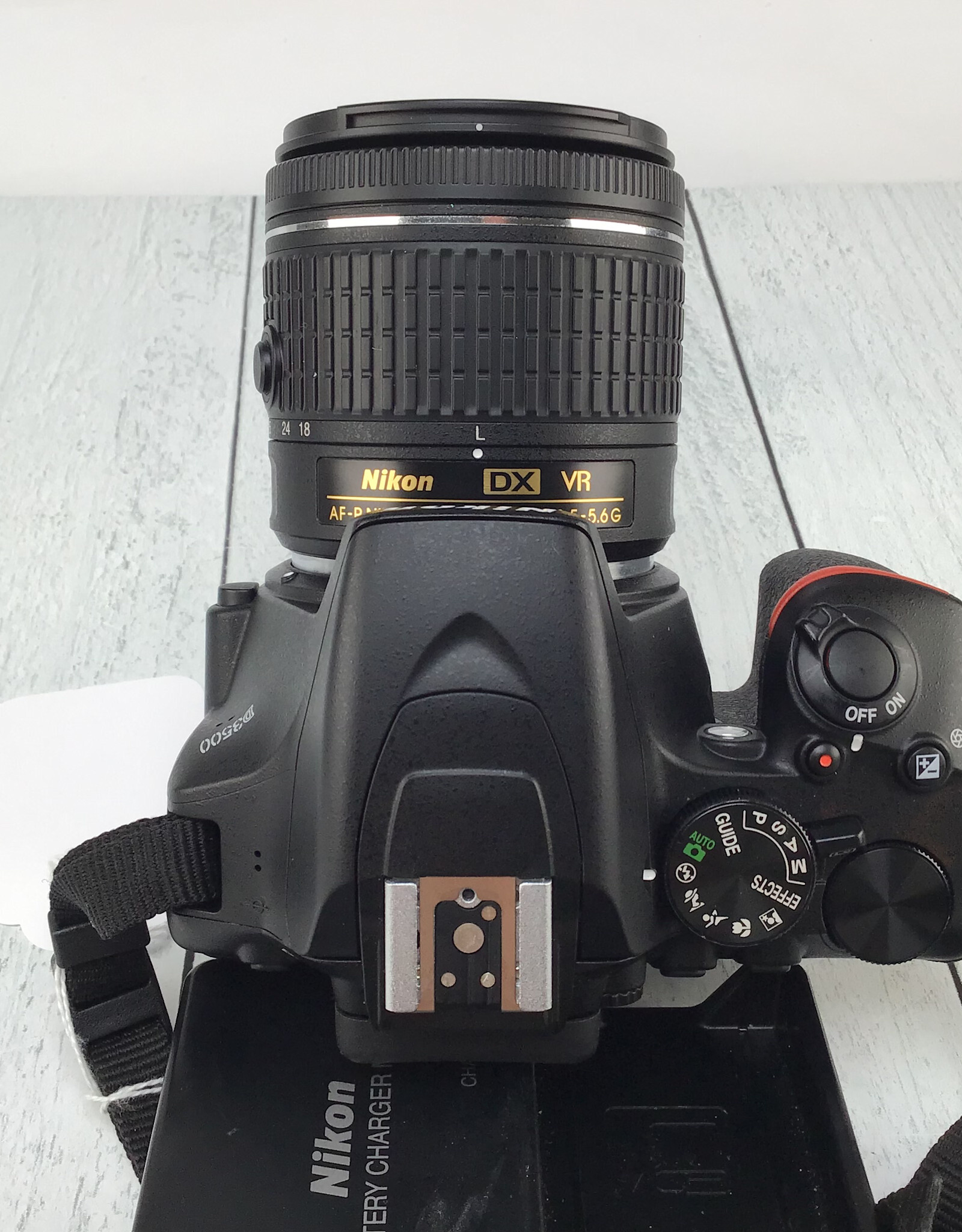NIKON Nikon D3500 Camera w/ AF-P 18-55mm Used Good