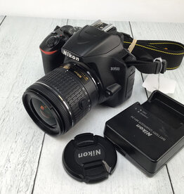 NIKON Nikon D3500 Camera w/ AF-P 18-55mm Used Good