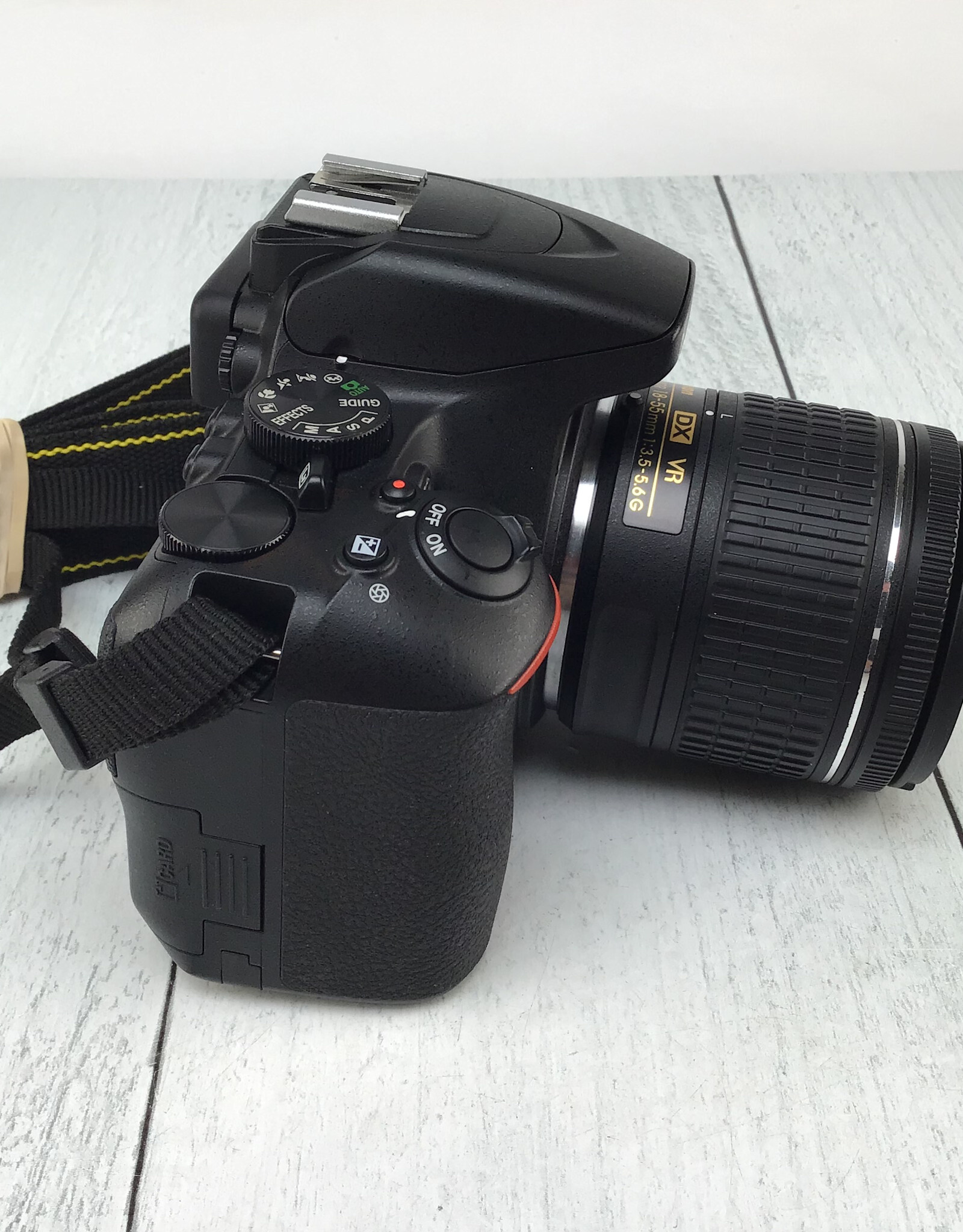 NIKON Nikon D3500 Camera w/ AF-P 18-55mm Used Good