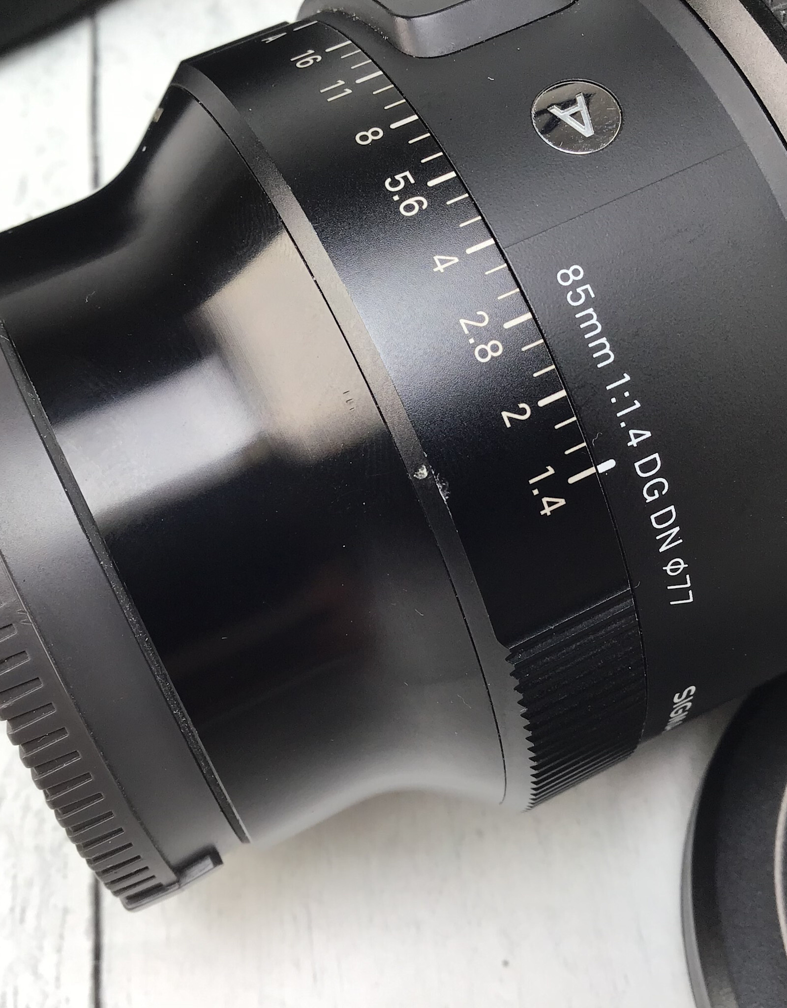 SIGMA Sigma E Mount 85mm f1.4 DG DN Lens Used Good