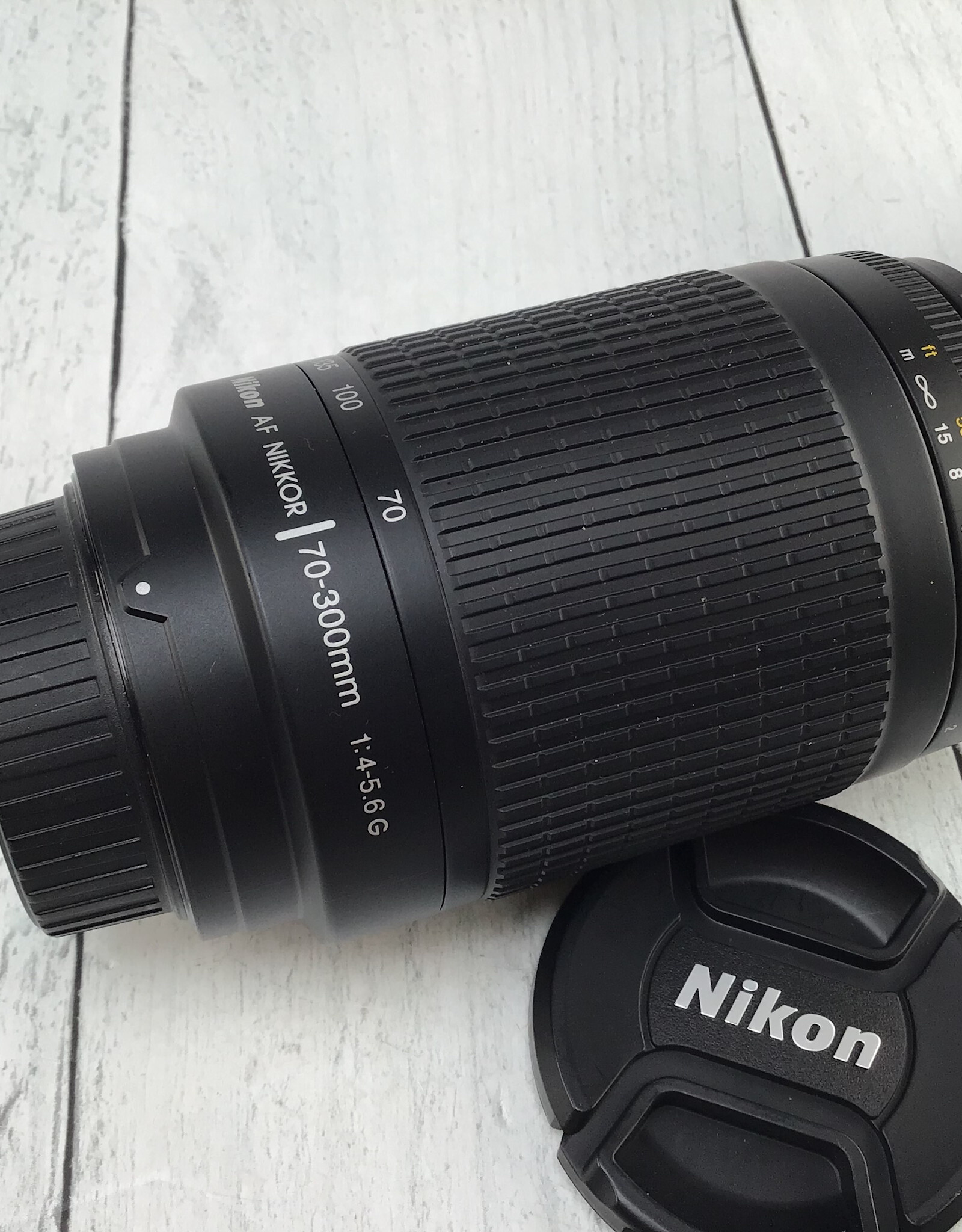 NIKON Nikon AF 70-300mm f4-5.6 G Lens Used EX
