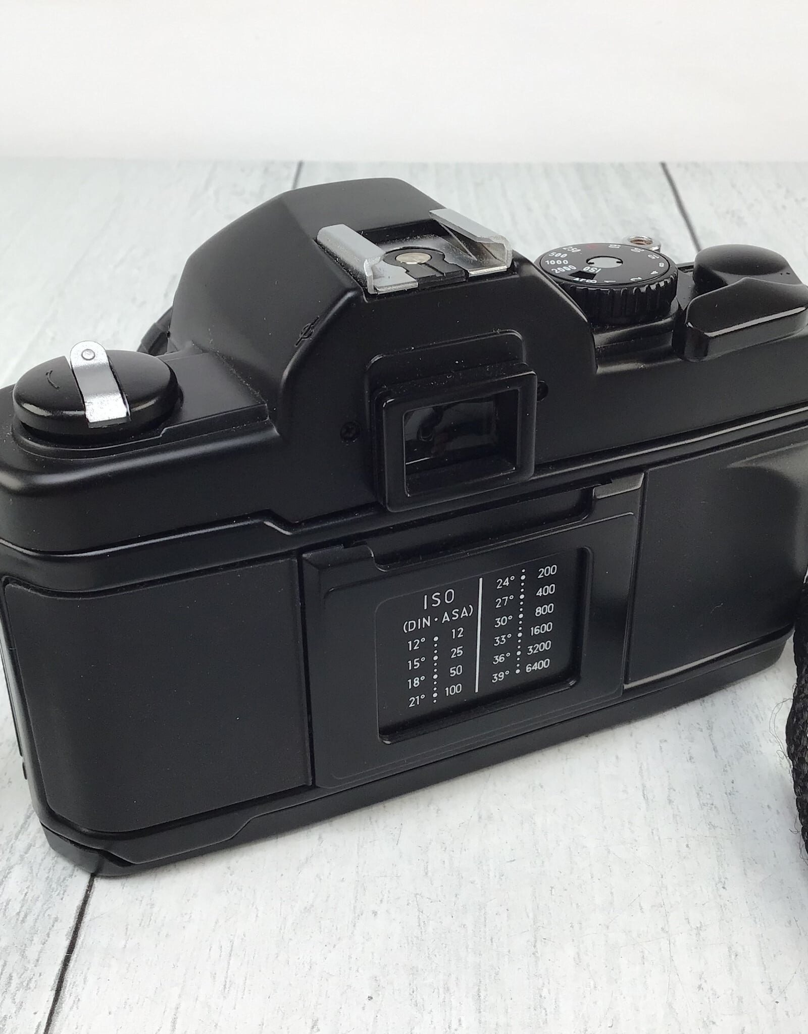 Vivitar Vivitar V3800N Camera w/ 50mm f1.7 Used EX