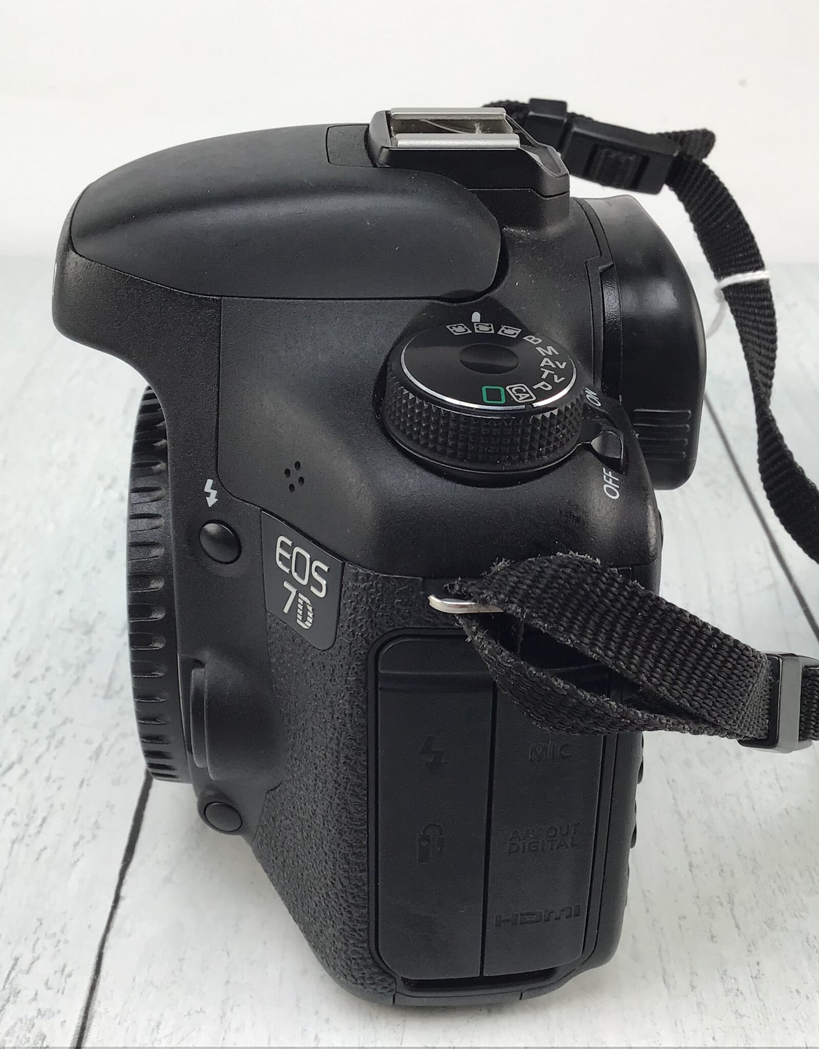 CANON Canon 7D Camera Body Used Fair