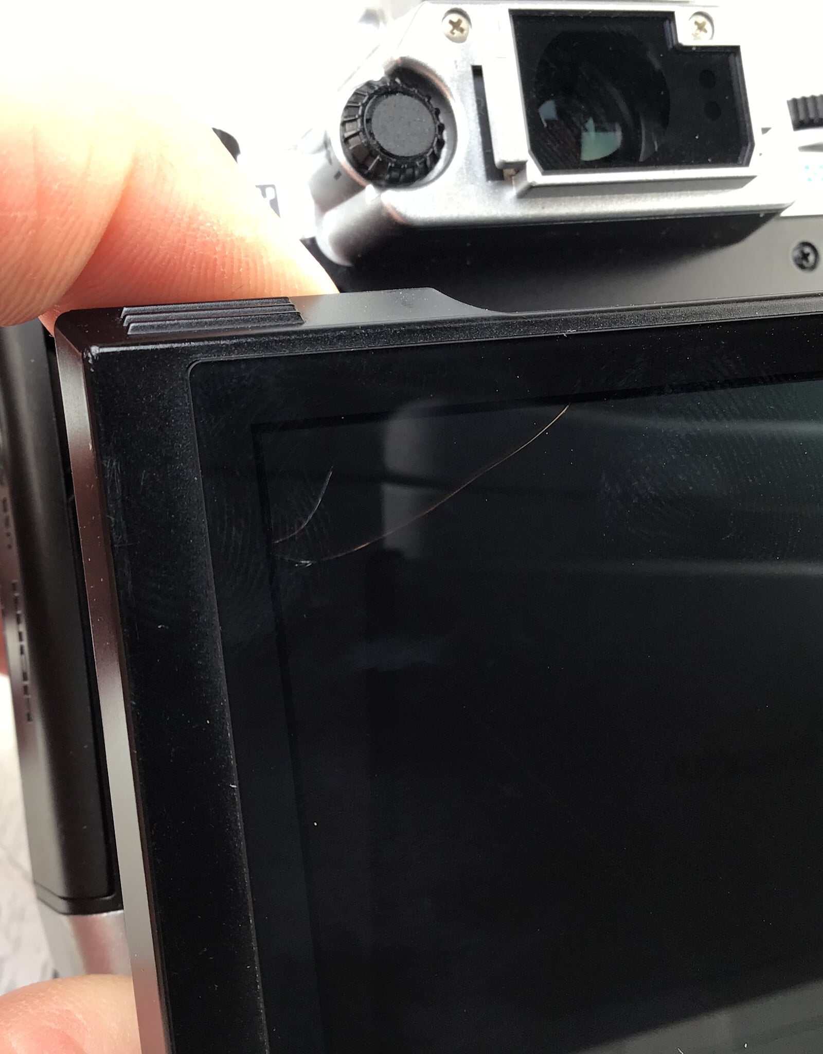 OLYMPUS Olympus OM-D E-M5 Camera Rear LCD Not Working Used AS IS