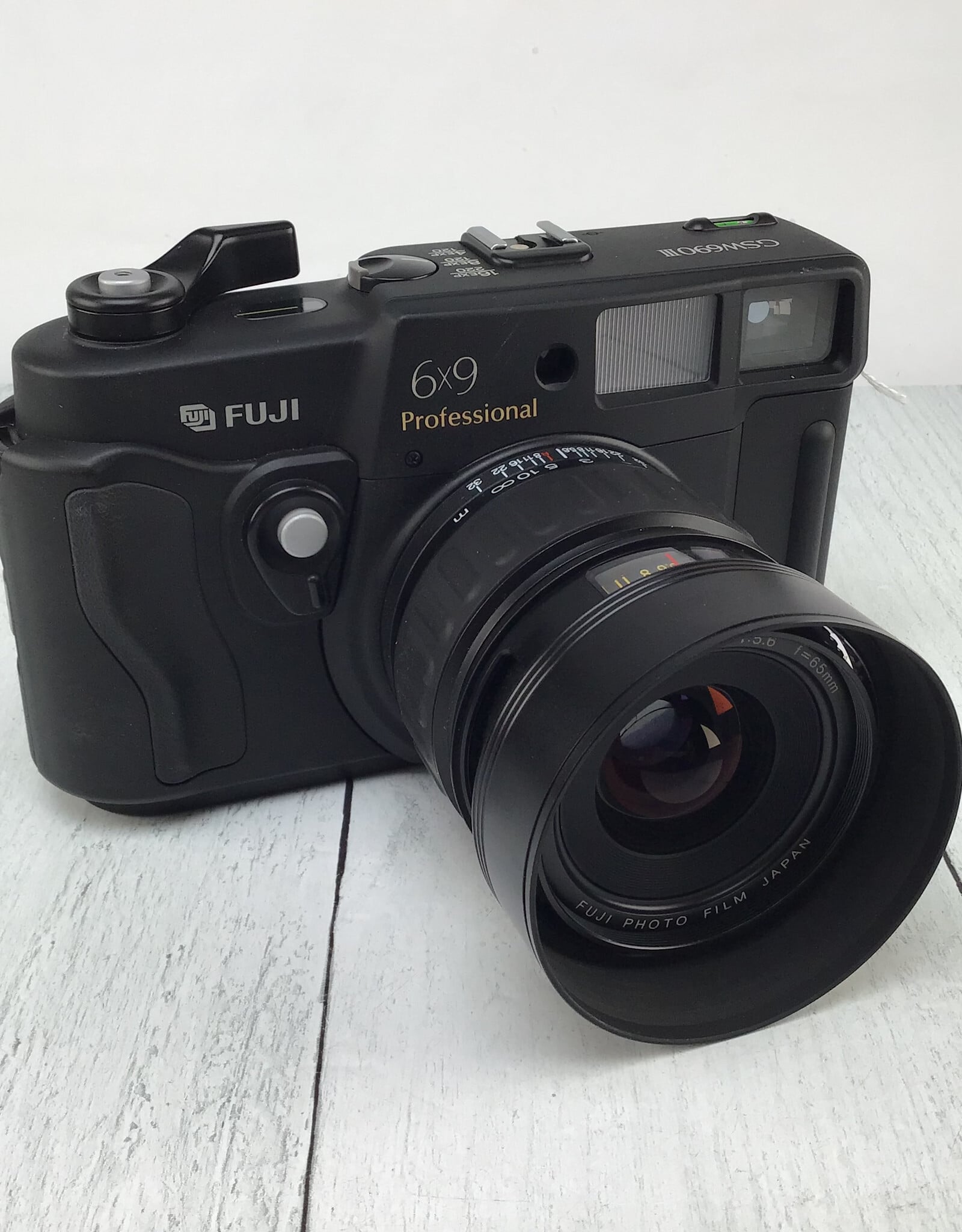Fujifilm Fujifilm GSW690 III Camera Used  EX