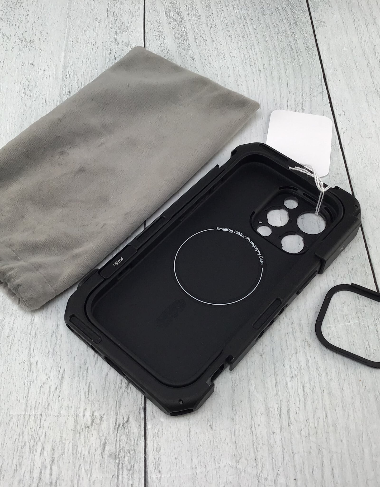 SmallRig SmallRig Cage for iPhone 16 Pro Used Good