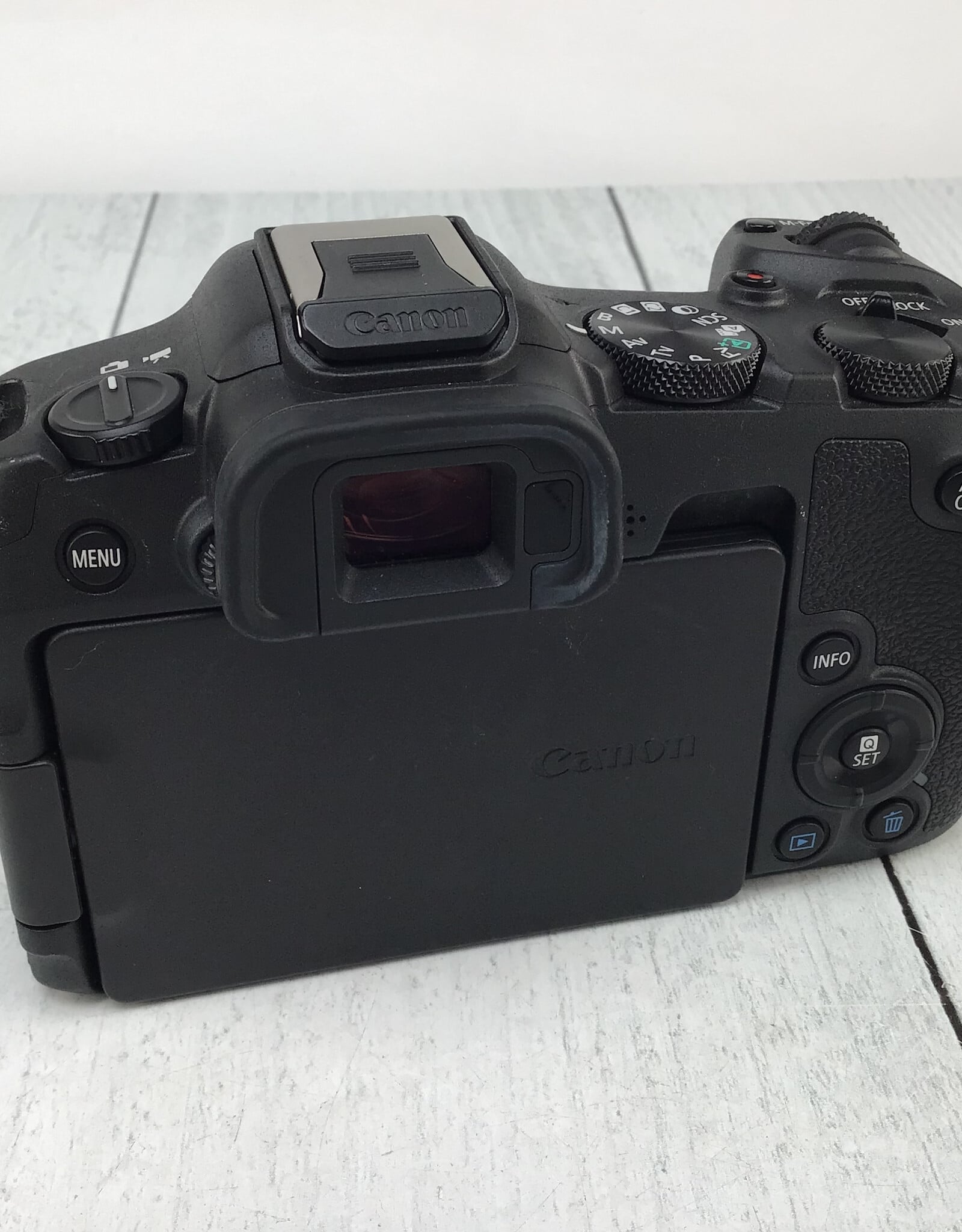 CANON Canon EOS R8 Camera Body used Good