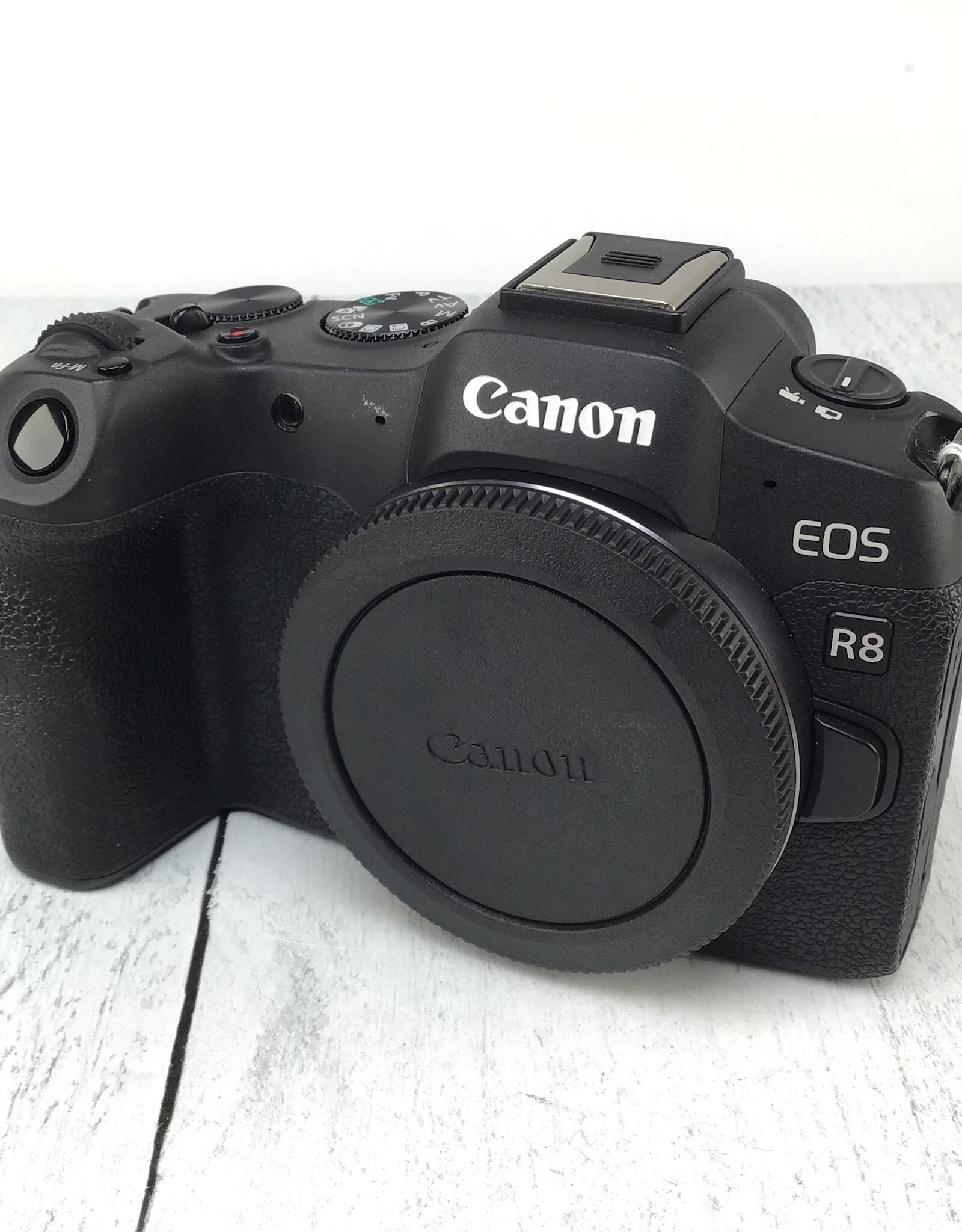 CANON Canon EOS R8 Camera Body used Good