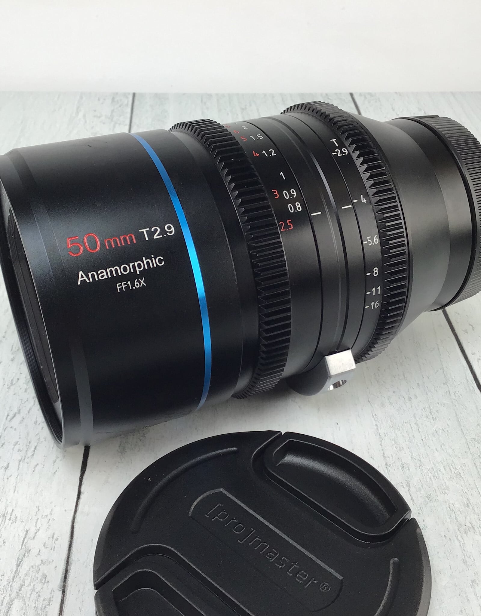 Sirui 50mm T2.9 Anamorphic 1.6X Lens for Canon RF Used Good