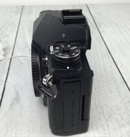OLYMPUS Olympus OM-D E-M5 II Camera Body Used BGN