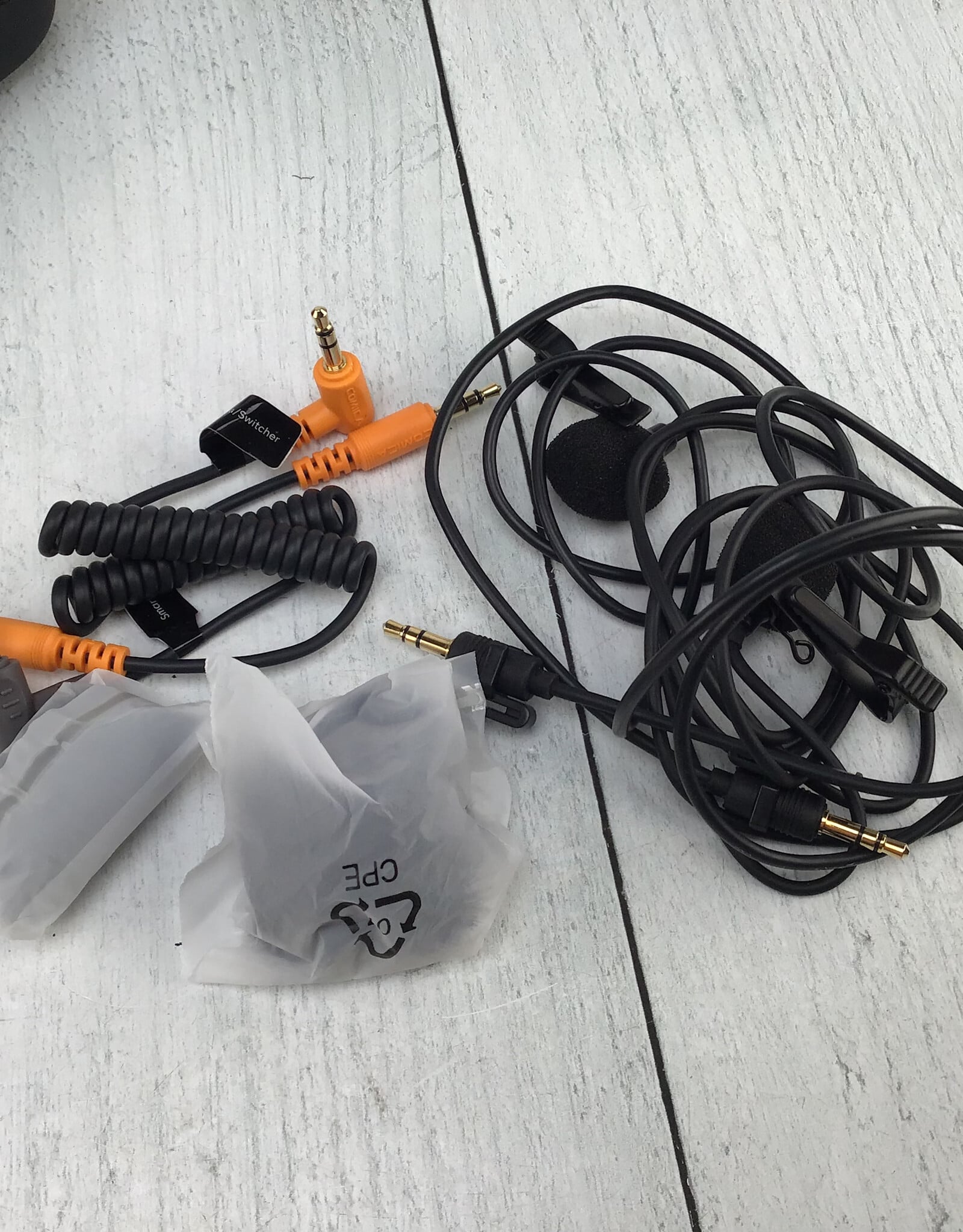 Comica Comica BoomX-D Wireless Microphone Set in Case Used Good