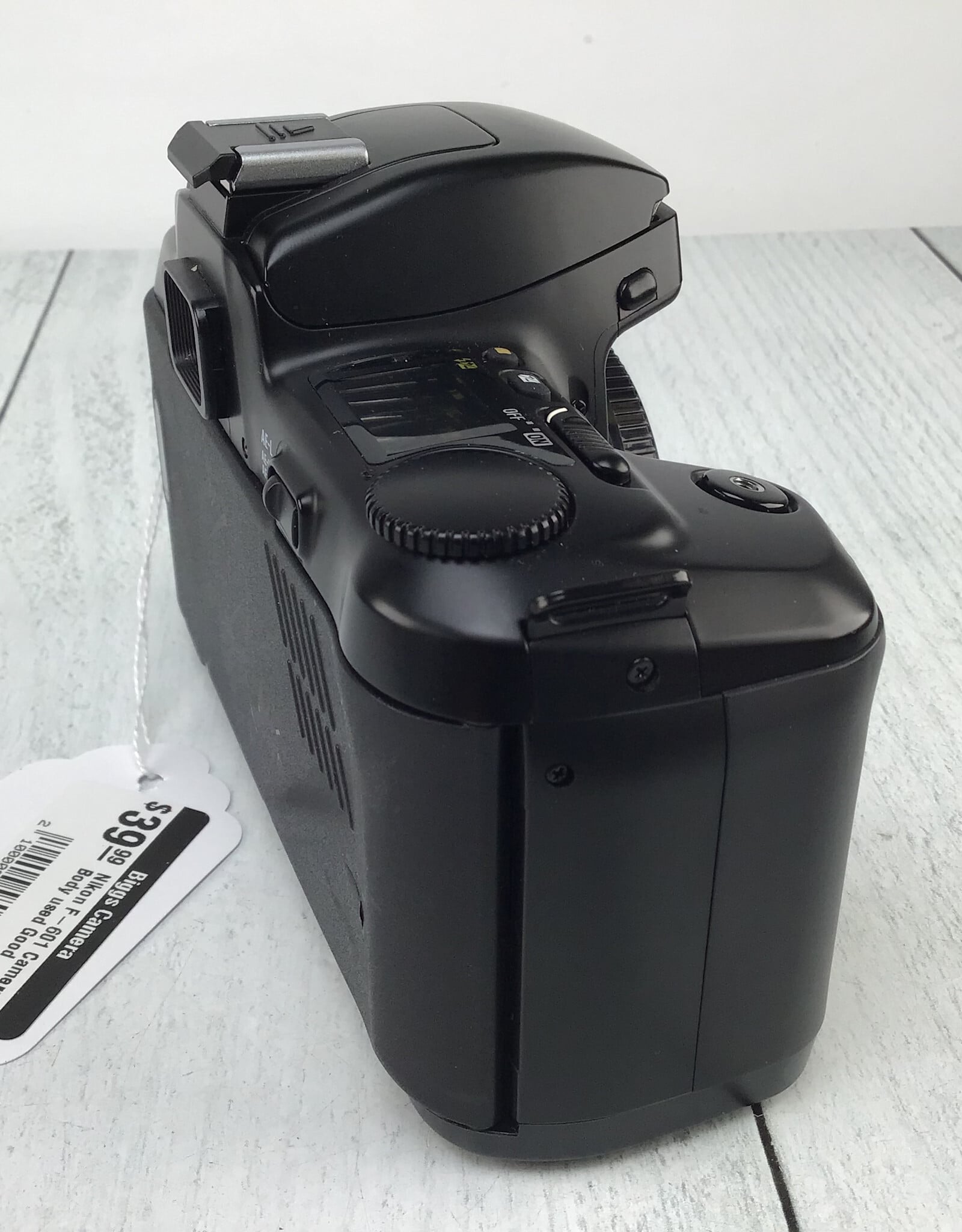 NIKON Nikon F-601 Camera Body used Good